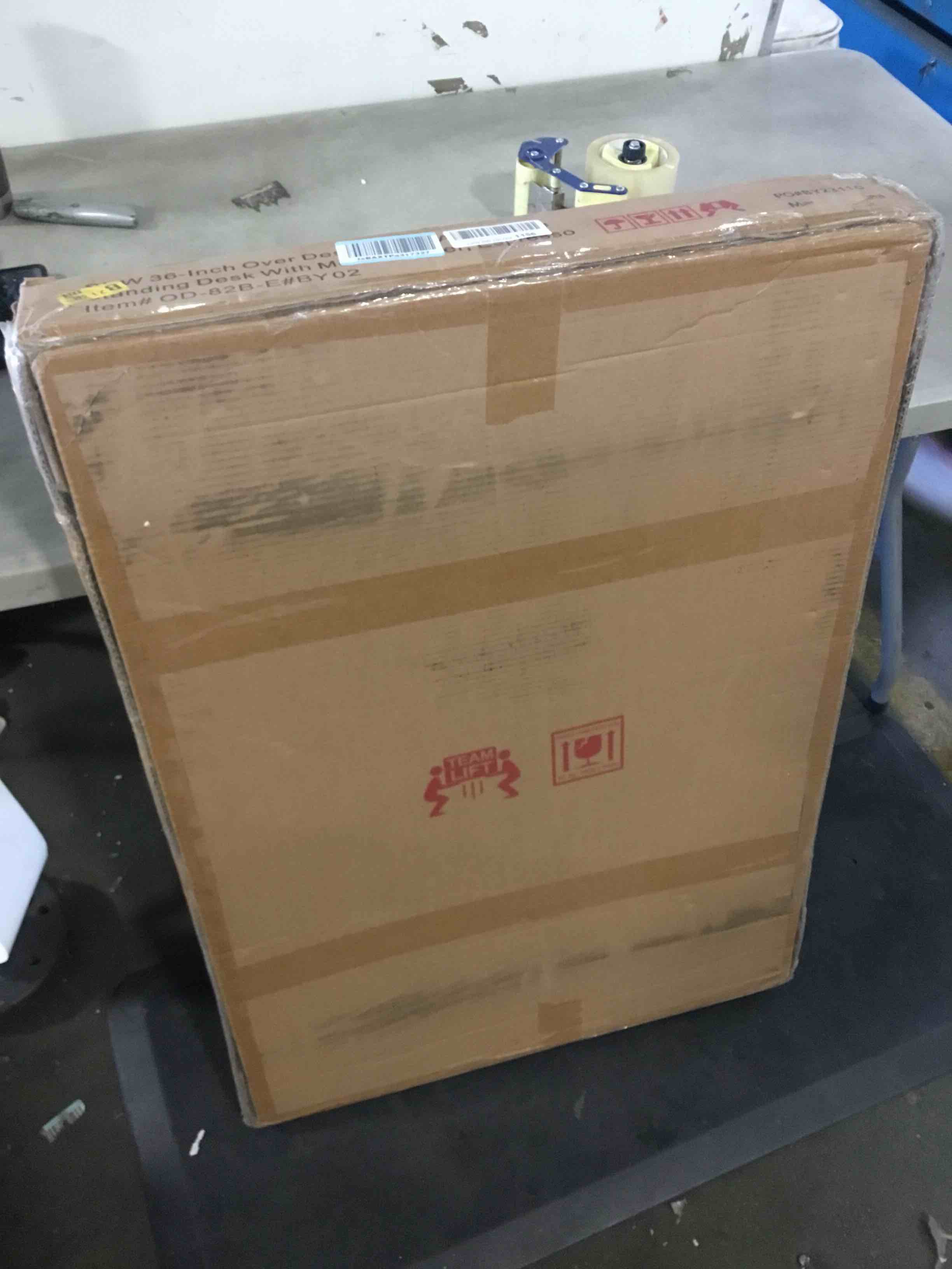 https://s3.amazonaws.com/lotting-images-prod/bidfta/BLU5359518_1702325927332.jpeg