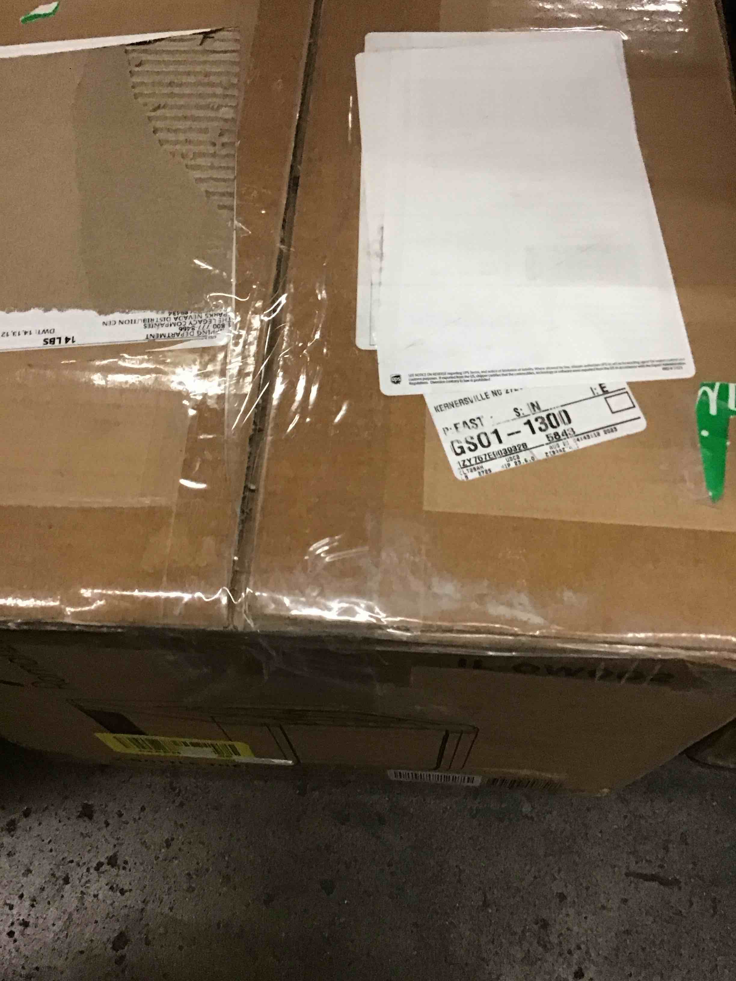 https://s3.amazonaws.com/lotting-images-prod/bidfta/BLU5360936_1705508313500.jpeg