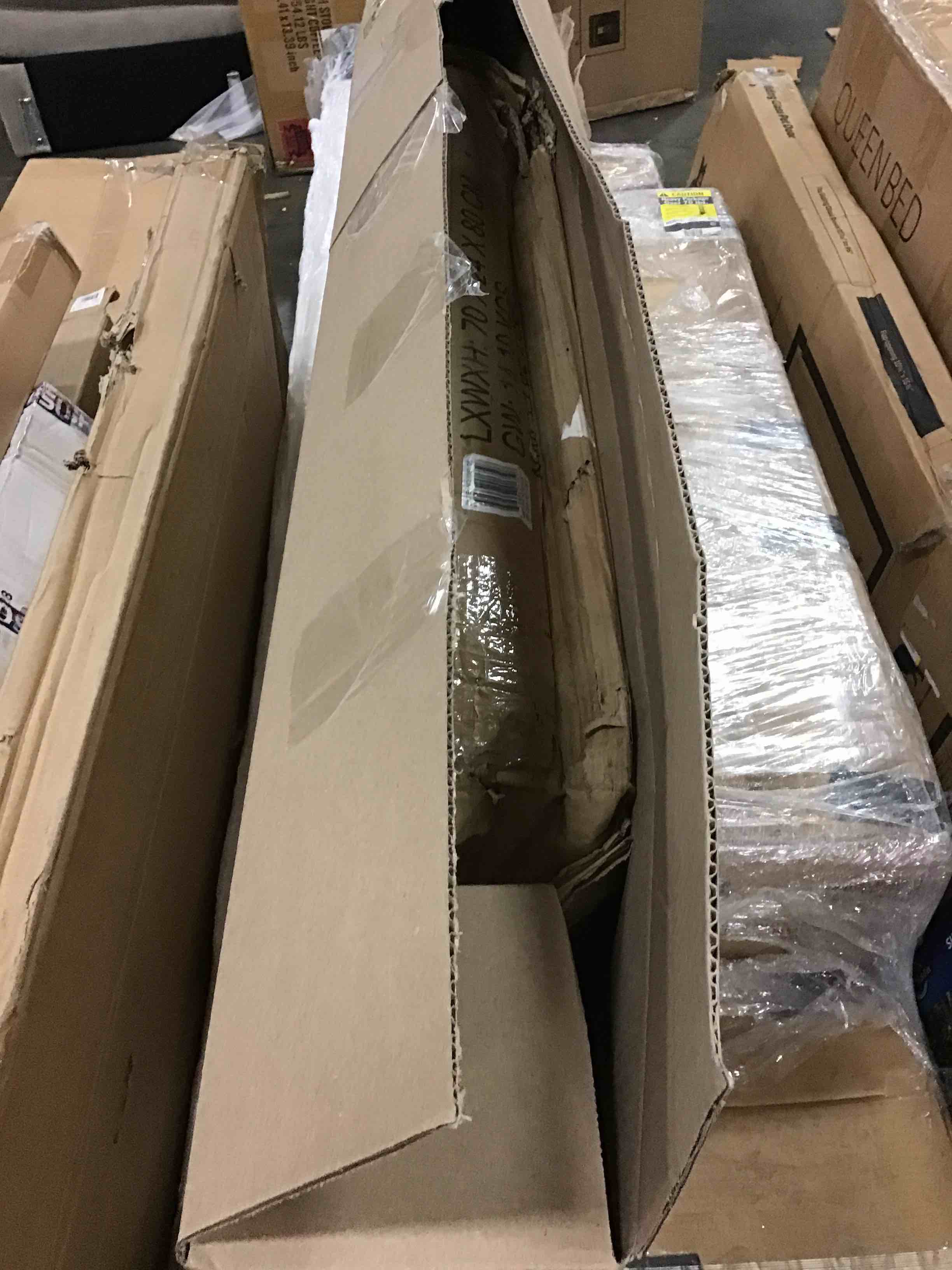 https://s3.amazonaws.com/lotting-images-prod/bidfta/BLU5361457_1694101285320.jpeg