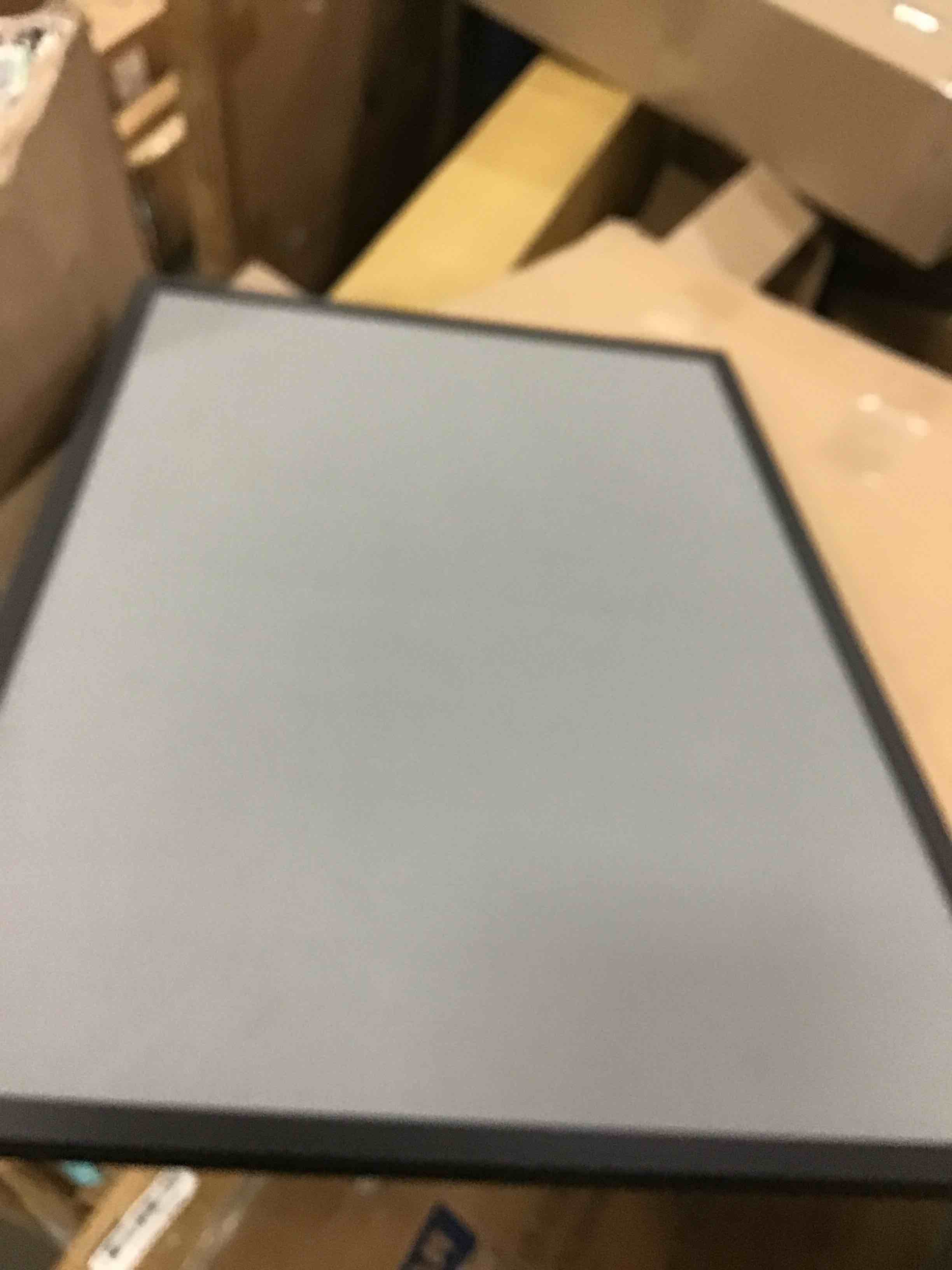 https://s3.amazonaws.com/lotting-images-prod/bidfta/BLU5361665_1694624172962.jpeg
