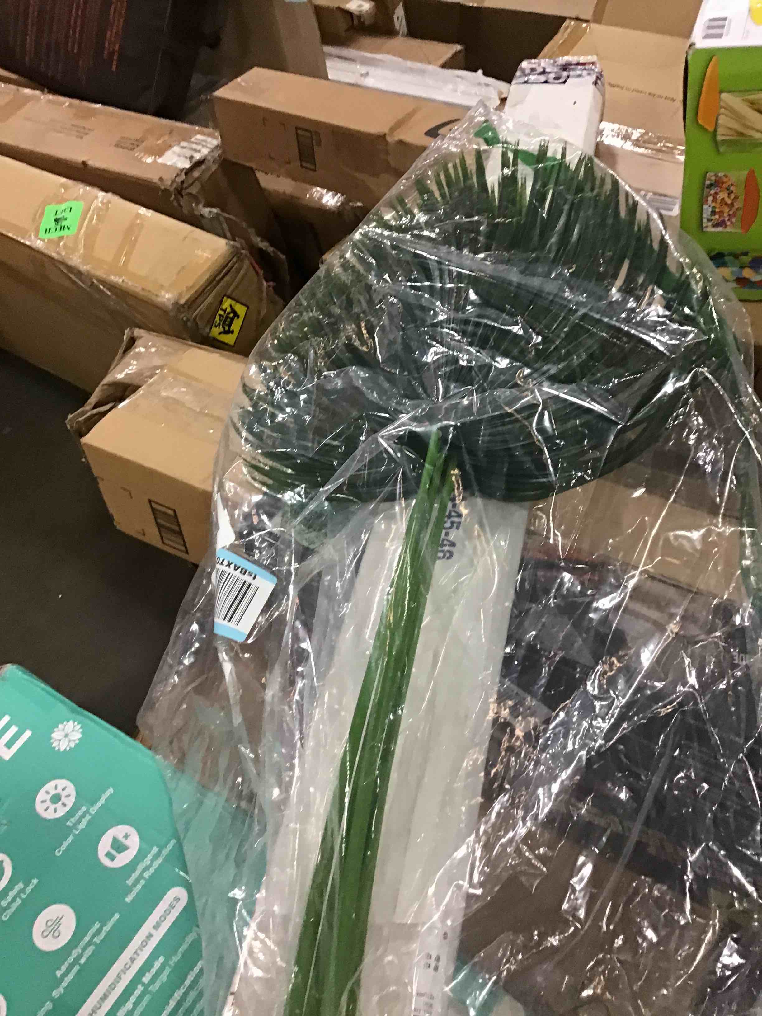 https://s3.amazonaws.com/lotting-images-prod/bidfta/BLU5361666_1694624398056.jpeg