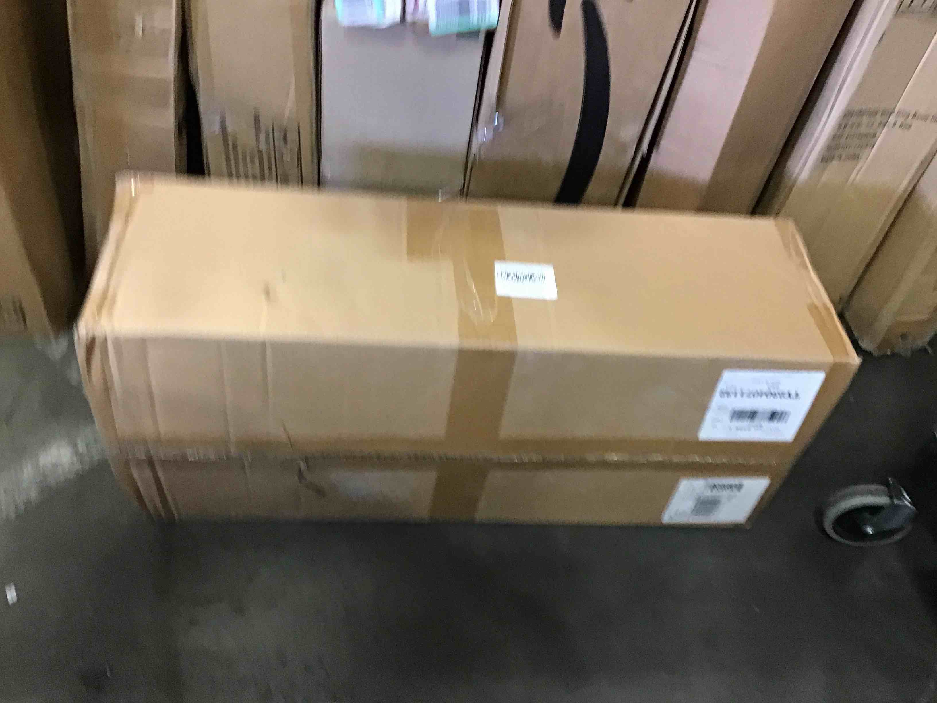 https://s3.amazonaws.com/lotting-images-prod/bidfta/BLU5361680_1694630112387.jpeg