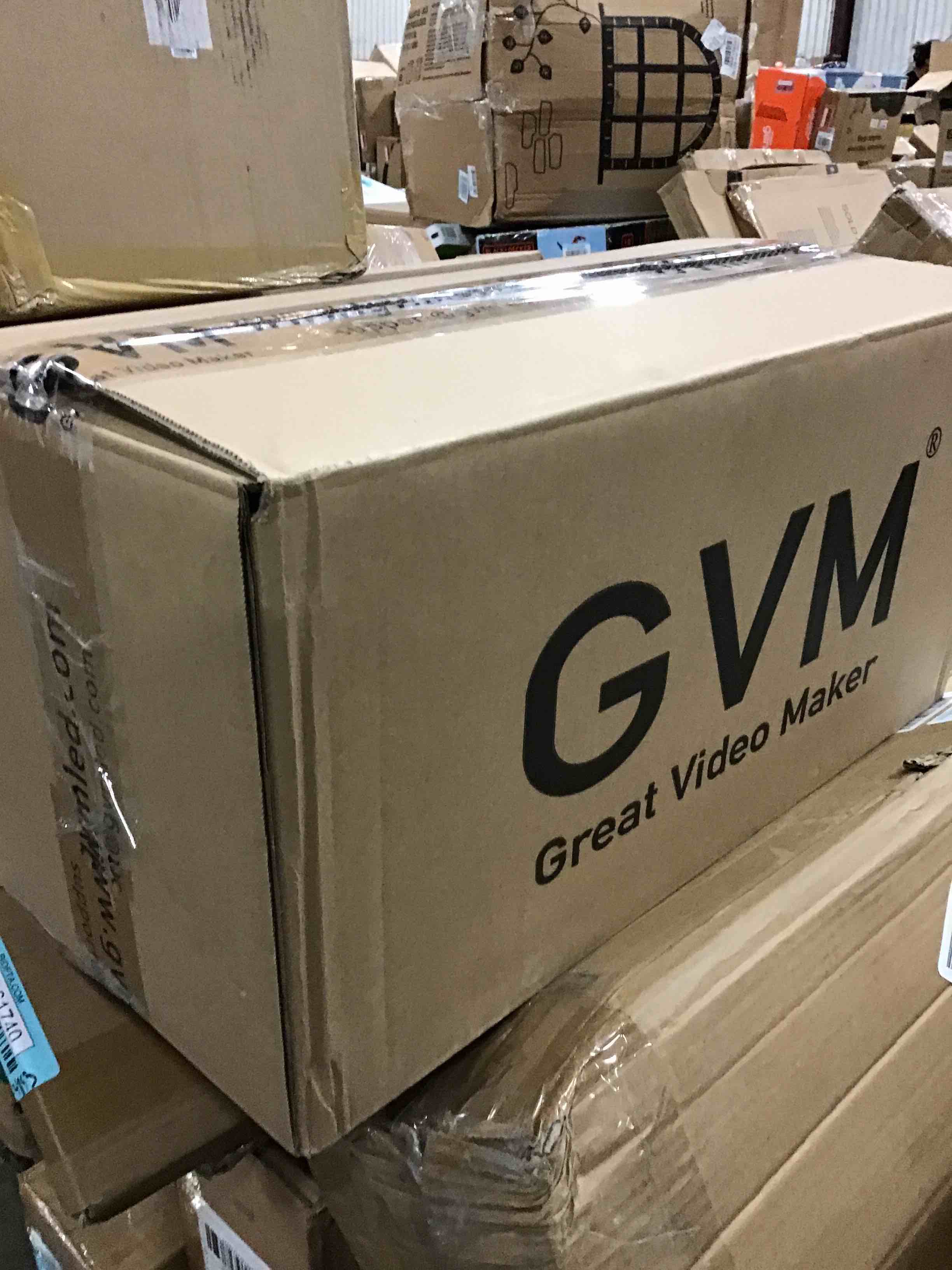 https://s3.amazonaws.com/lotting-images-prod/bidfta/BLU5361741_1694718294463.jpeg