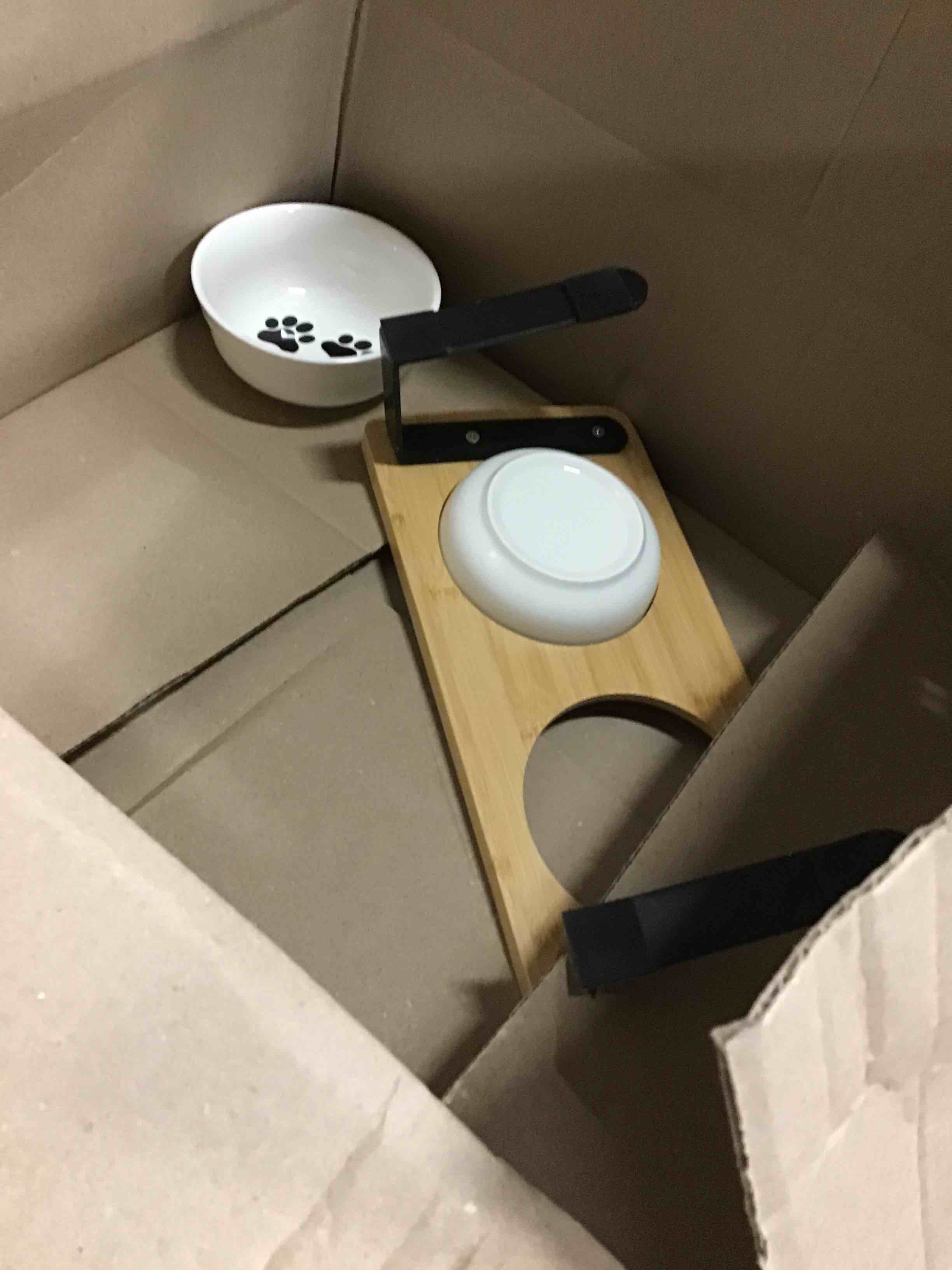 https://s3.amazonaws.com/lotting-images-prod/bidfta/BLU5362049_1695834584184.jpeg