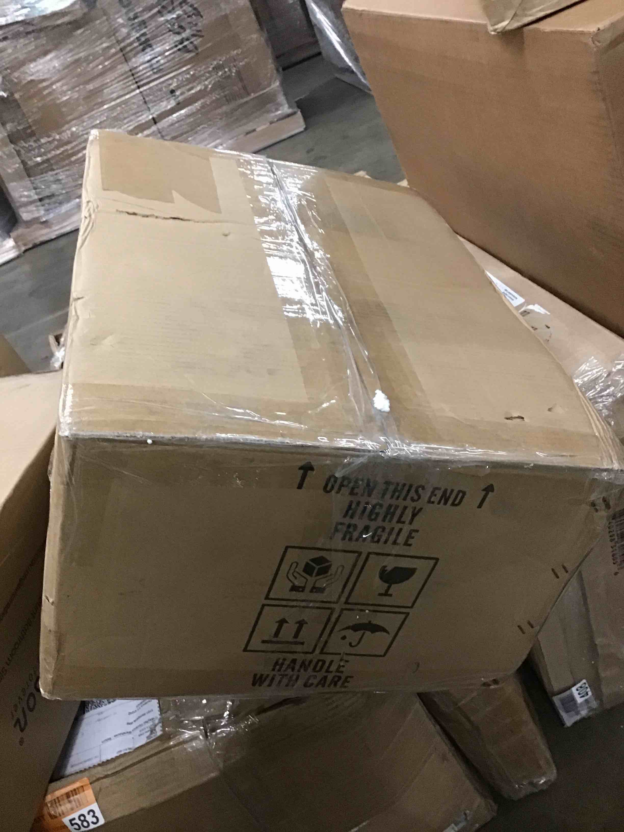 https://s3.amazonaws.com/lotting-images-prod/bidfta/BLU5362550_1697467019618.jpeg