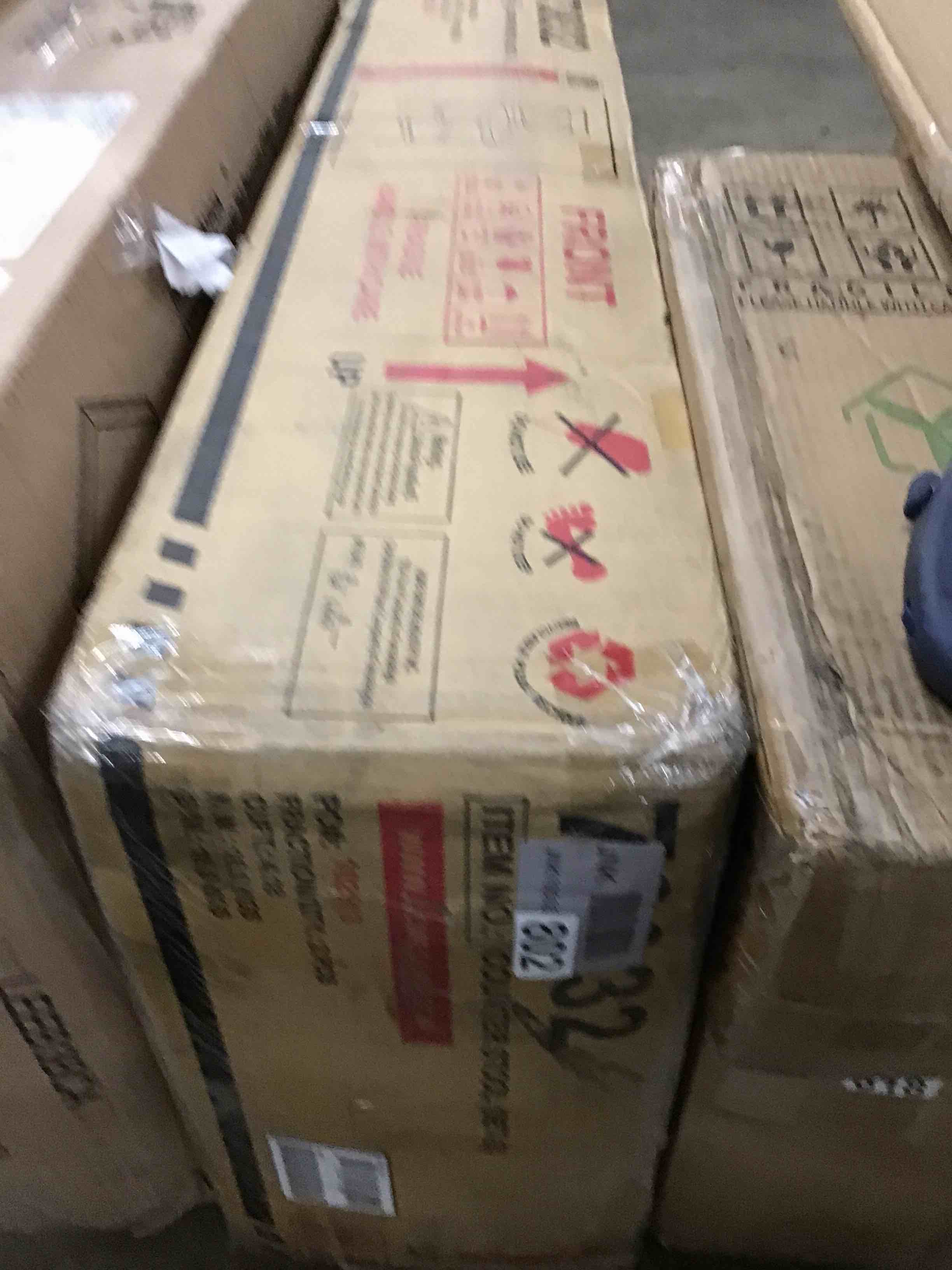 https://s3.amazonaws.com/lotting-images-prod/bidfta/BLU5362555_1697469324498.jpeg