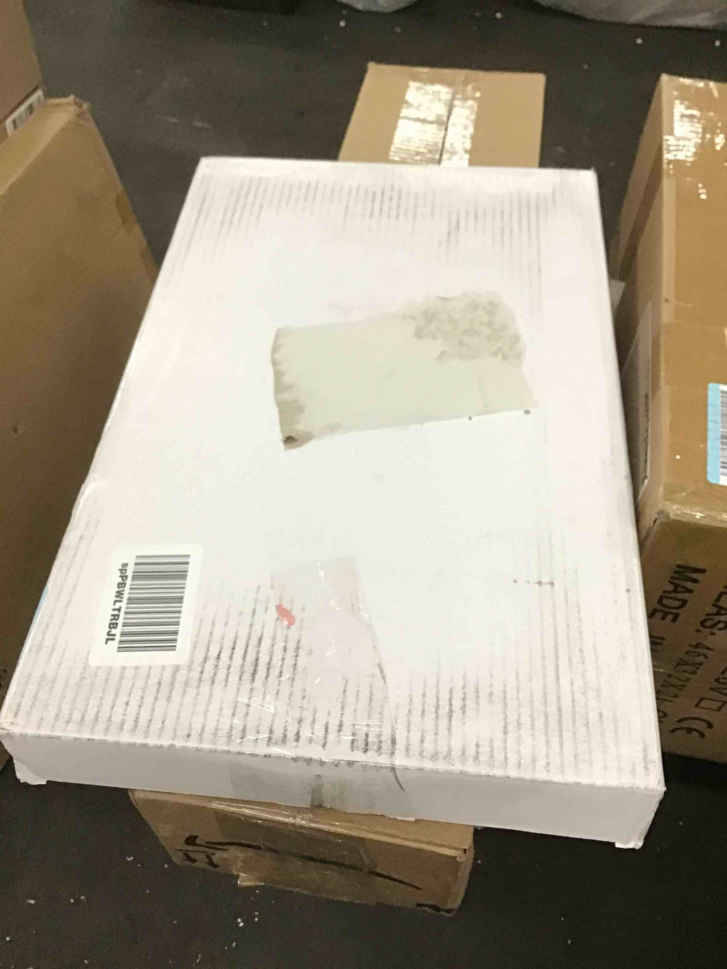 https://s3.amazonaws.com/lotting-images-prod/bidfta/BLU5363251_1703942525334.jpeg