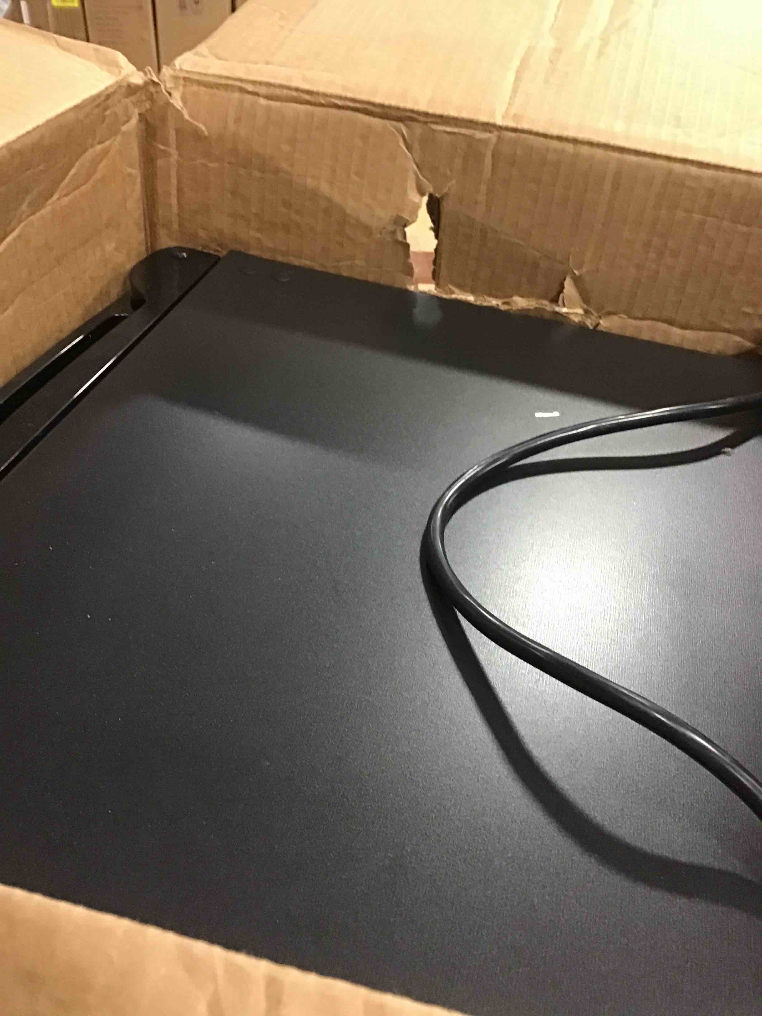 https://s3.amazonaws.com/lotting-images-prod/bidfta/BLU5369967_1702065741459.jpeg