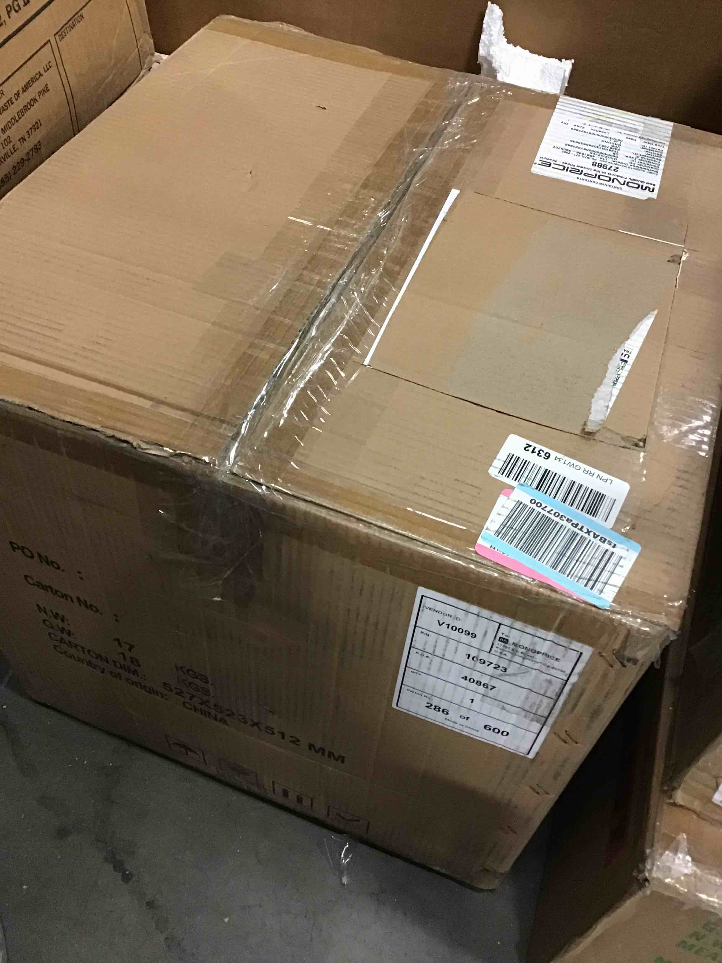 https://s3.amazonaws.com/lotting-images-prod/bidfta/BLU5369968_1702066246730.jpeg