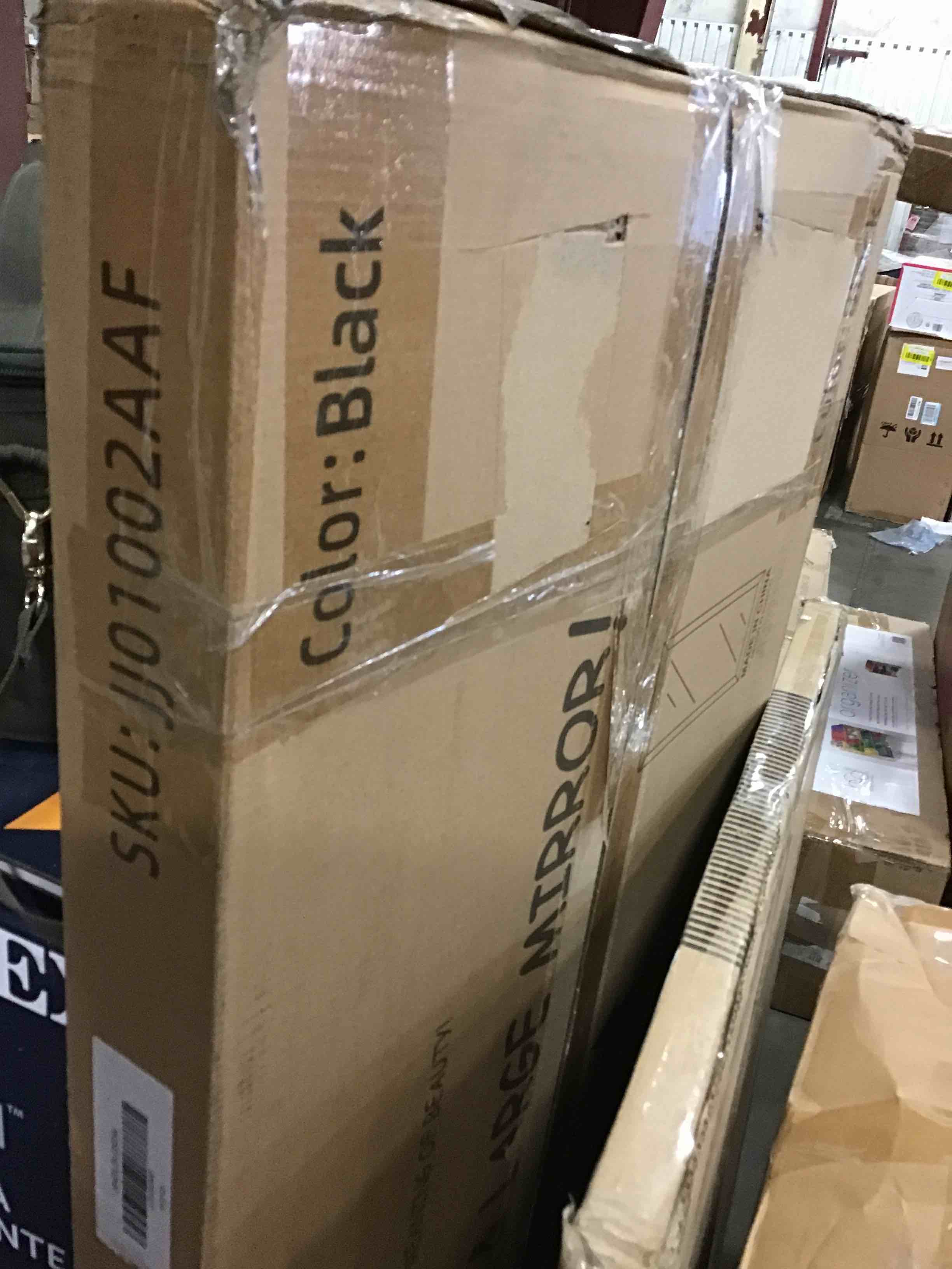 https://s3.amazonaws.com/lotting-images-prod/bidfta/BLU5369977_1702389035389.jpeg