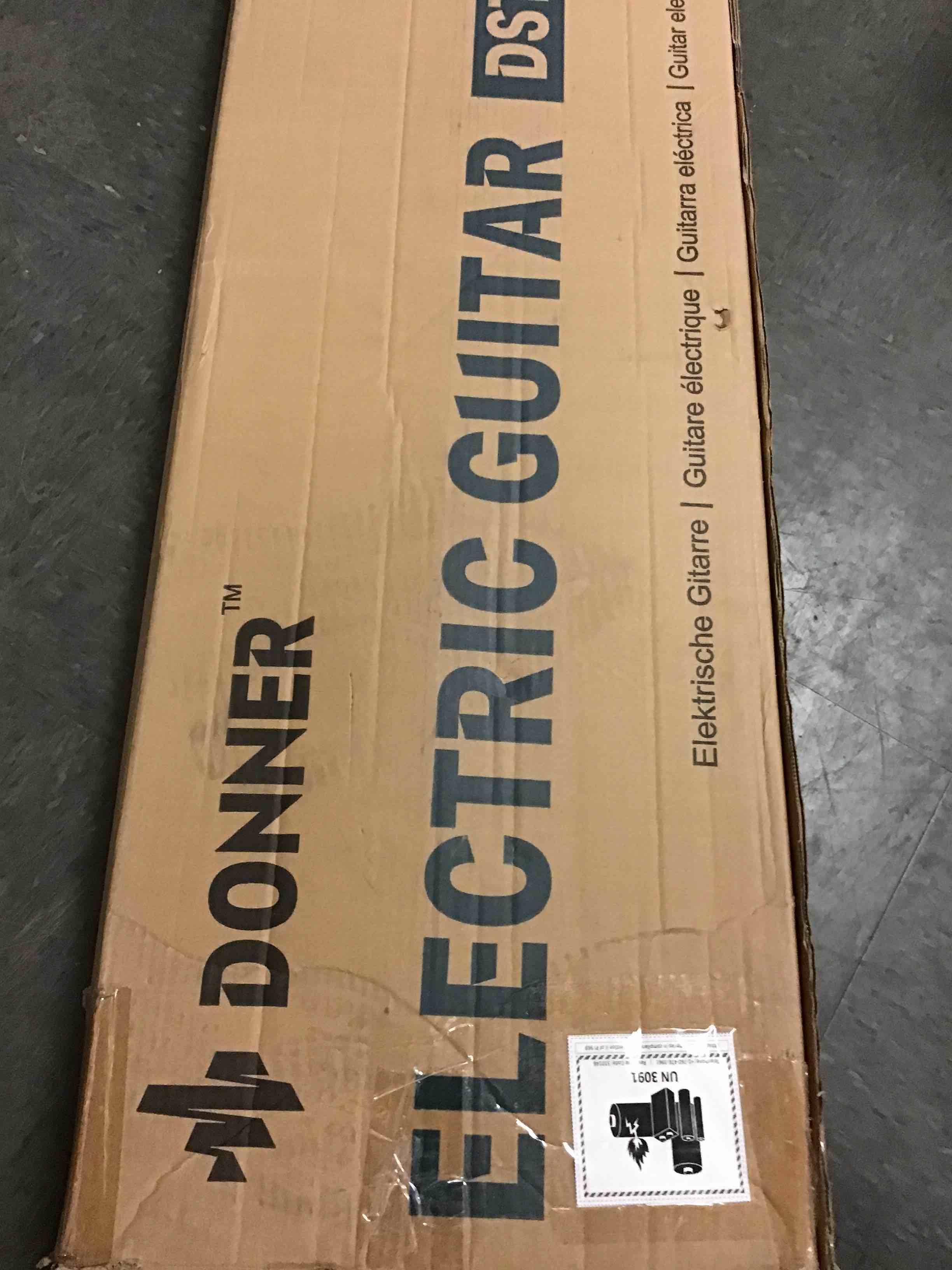 https://s3.amazonaws.com/lotting-images-prod/bidfta/BLU5371003_1703019591102.jpeg