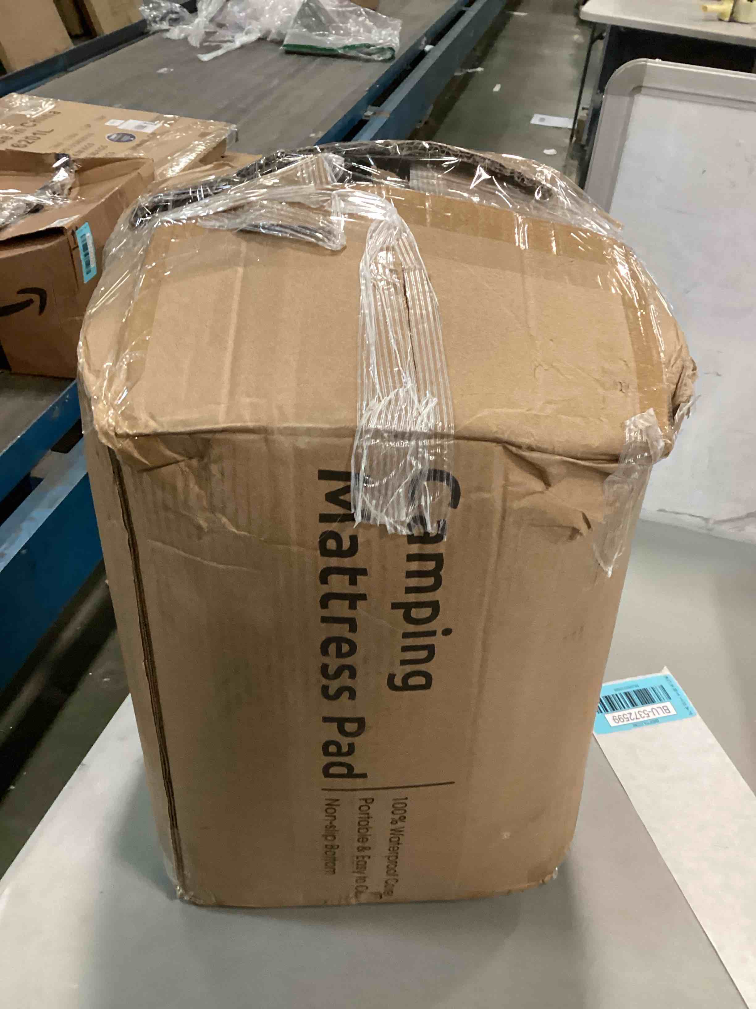 https://s3.amazonaws.com/lotting-images-prod/bidfta/BLU5372599_1703277188314.jpeg
