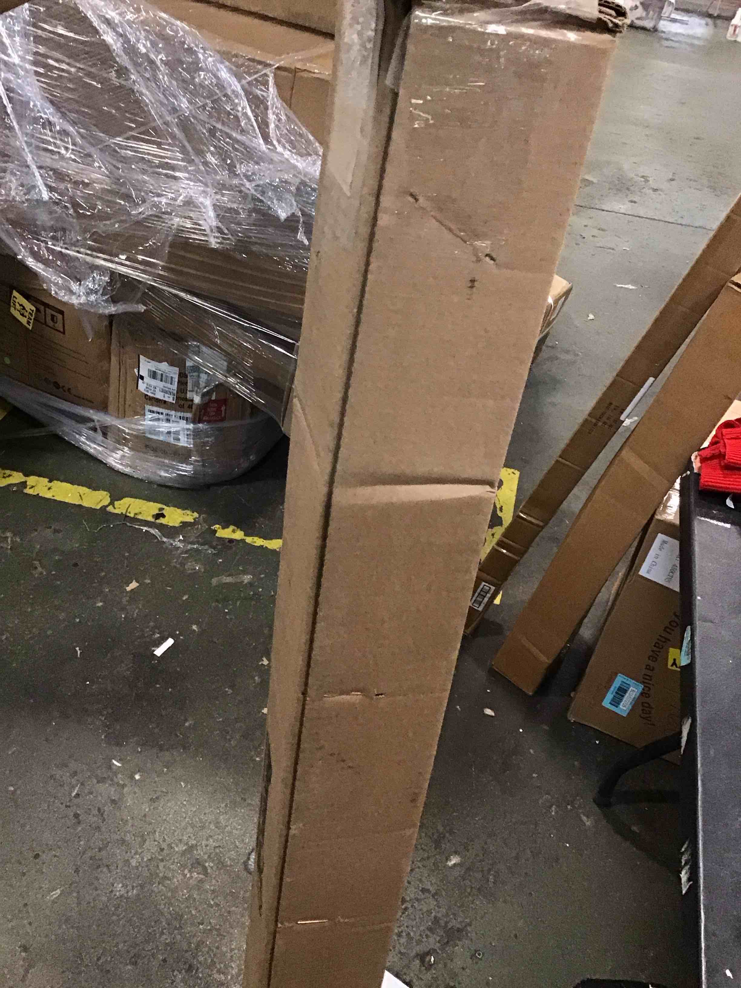 https://s3.amazonaws.com/lotting-images-prod/bidfta/BLU5372712_1703601083847.jpeg