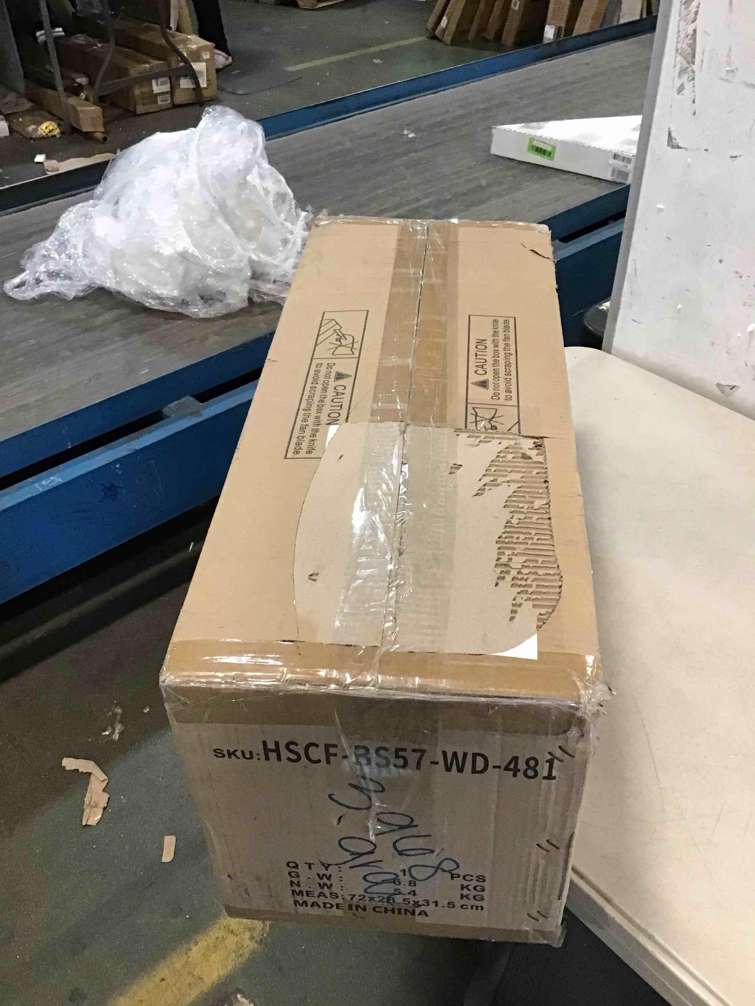 https://s3.amazonaws.com/lotting-images-prod/bidfta/BLU5372905_1703688353884.jpeg