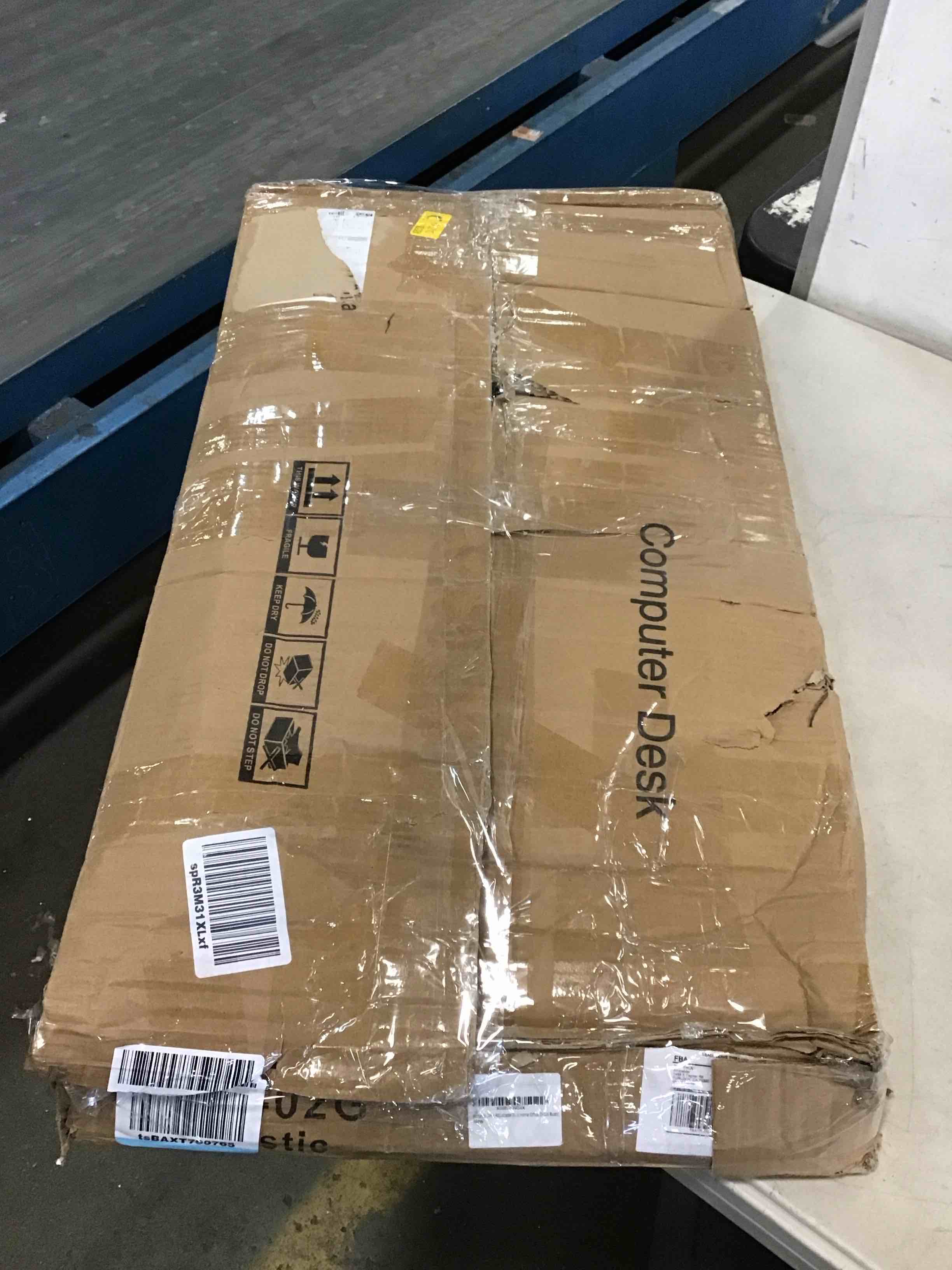 https://s3.amazonaws.com/lotting-images-prod/bidfta/BLU5372934_1703692731556.jpeg