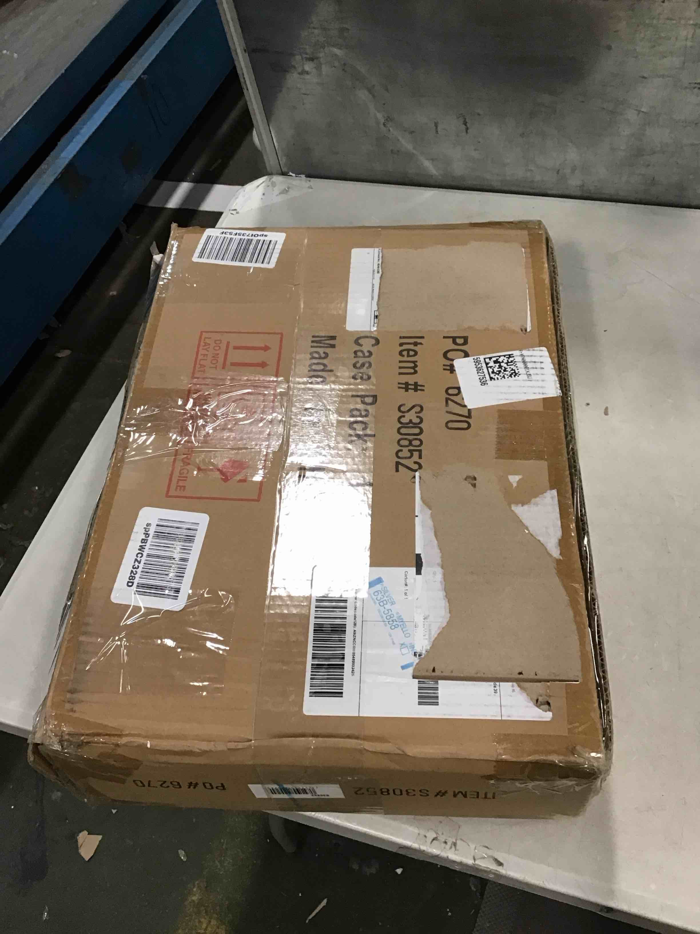 https://s3.amazonaws.com/lotting-images-prod/bidfta/BLU5373219_1703777803804.jpeg