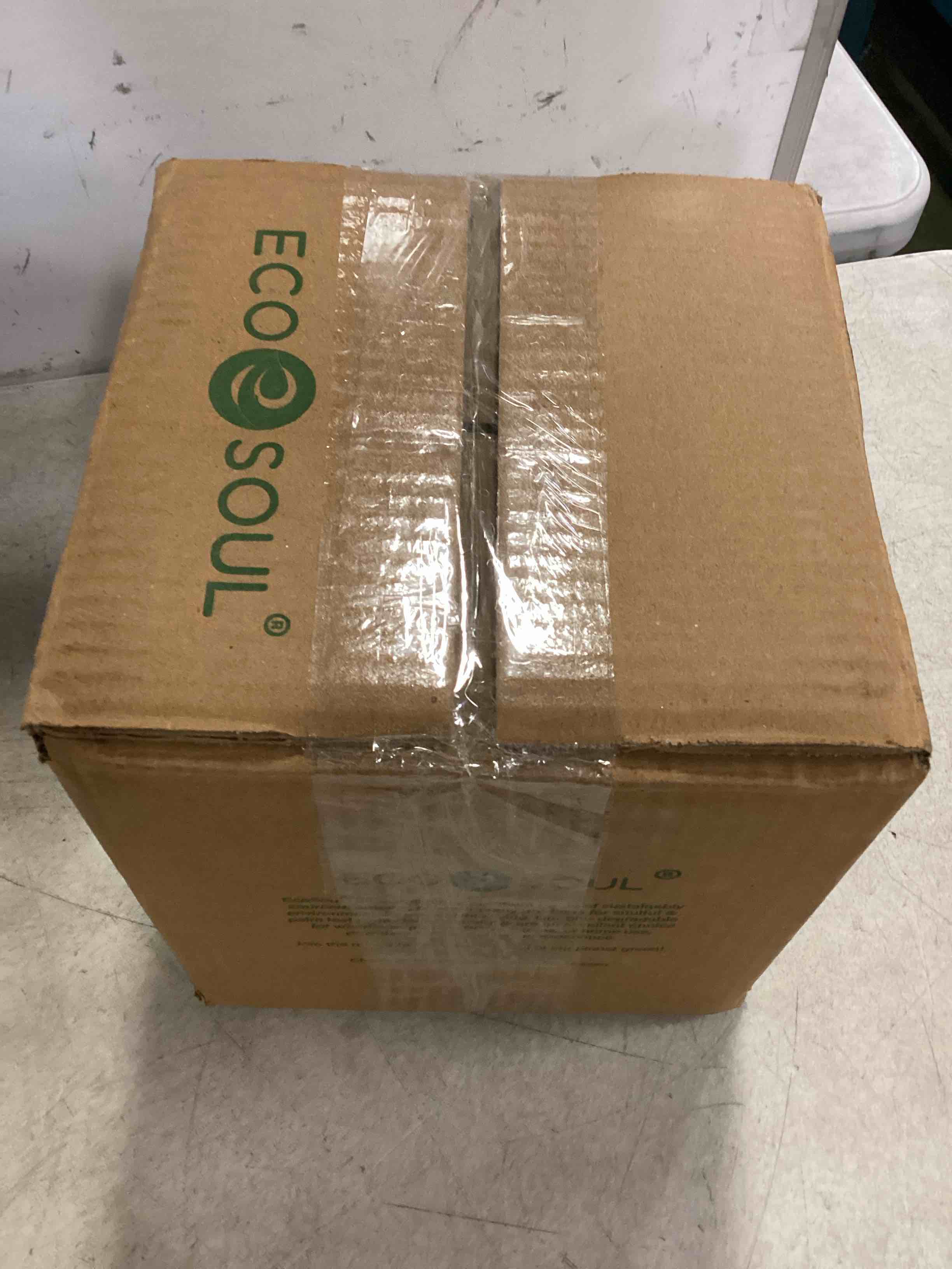 https://s3.amazonaws.com/lotting-images-prod/bidfta/BLU5375844_1703080921743.jpeg