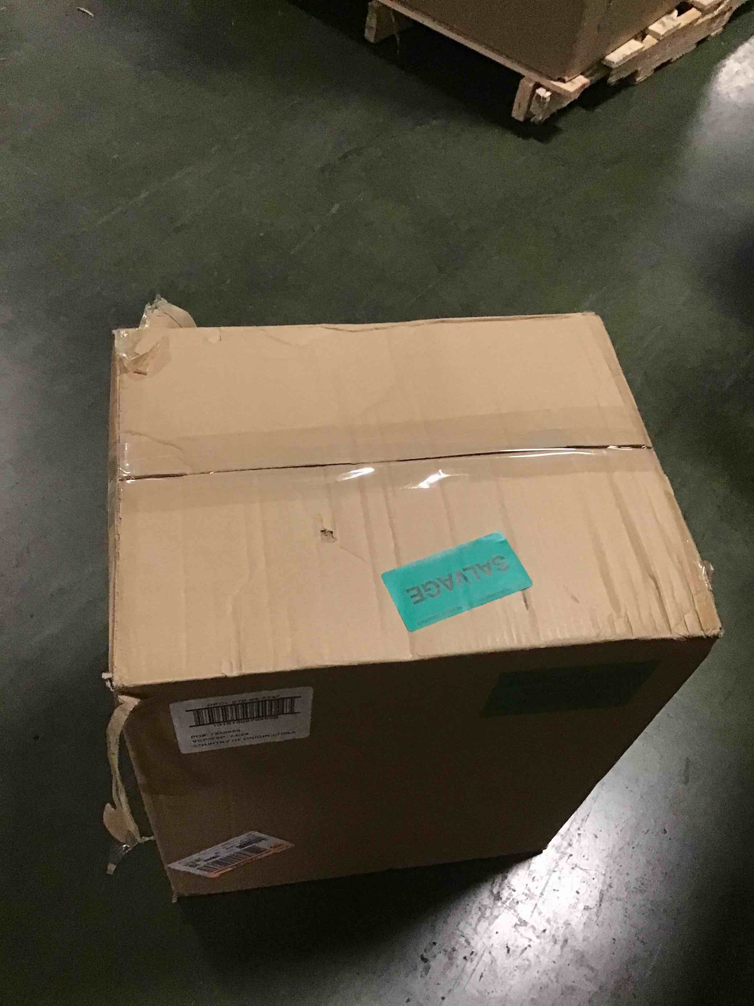 https://s3.amazonaws.com/lotting-images-prod/bidfta/BLU5376704_1702903660222.jpeg