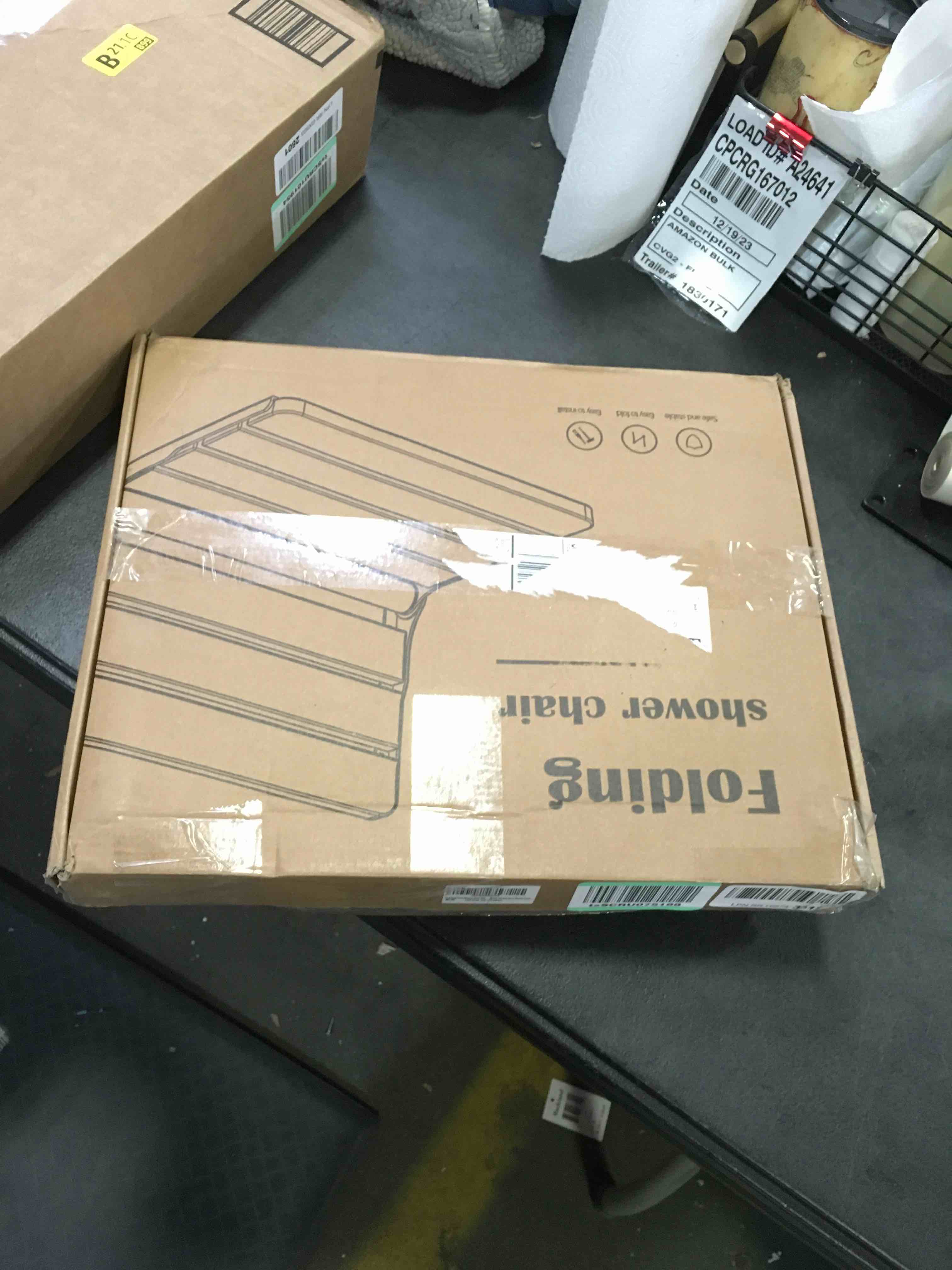 https://s3.amazonaws.com/lotting-images-prod/bidfta/BLU5378489_1703186677763.jpeg
