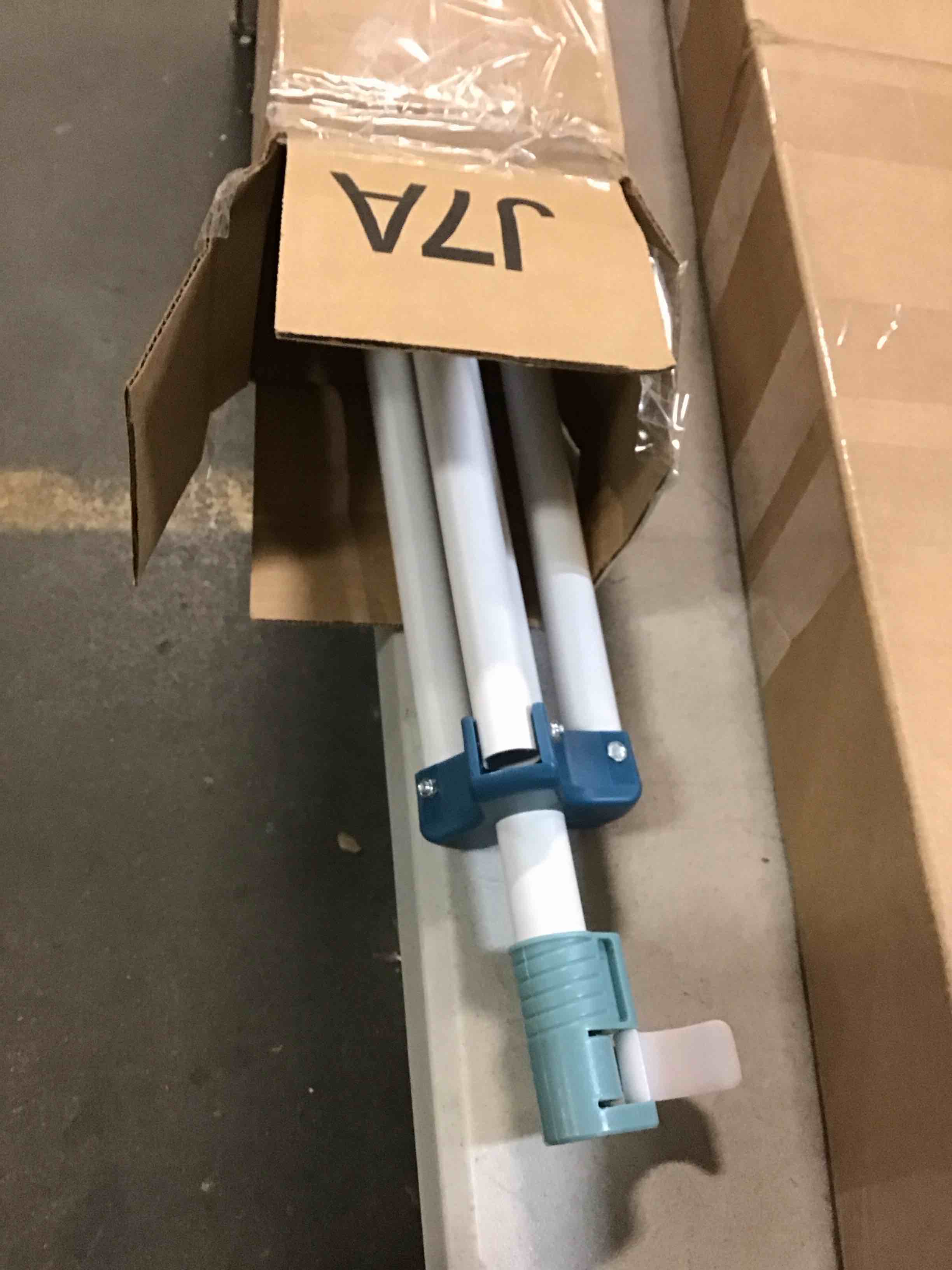 https://s3.amazonaws.com/lotting-images-prod/bidfta/BLU5378538_1703247983702.jpeg