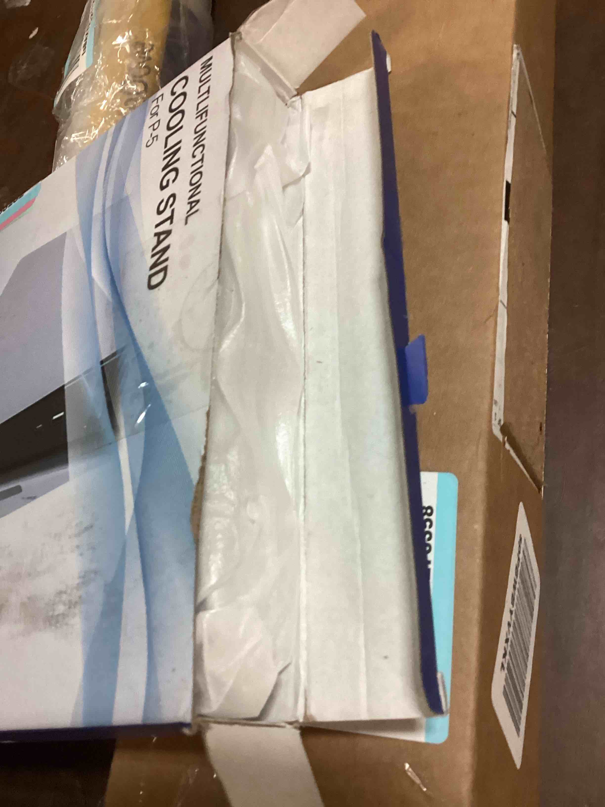 https://s3.amazonaws.com/lotting-images-prod/bidfta/BLU5378935_1703611201179.jpeg