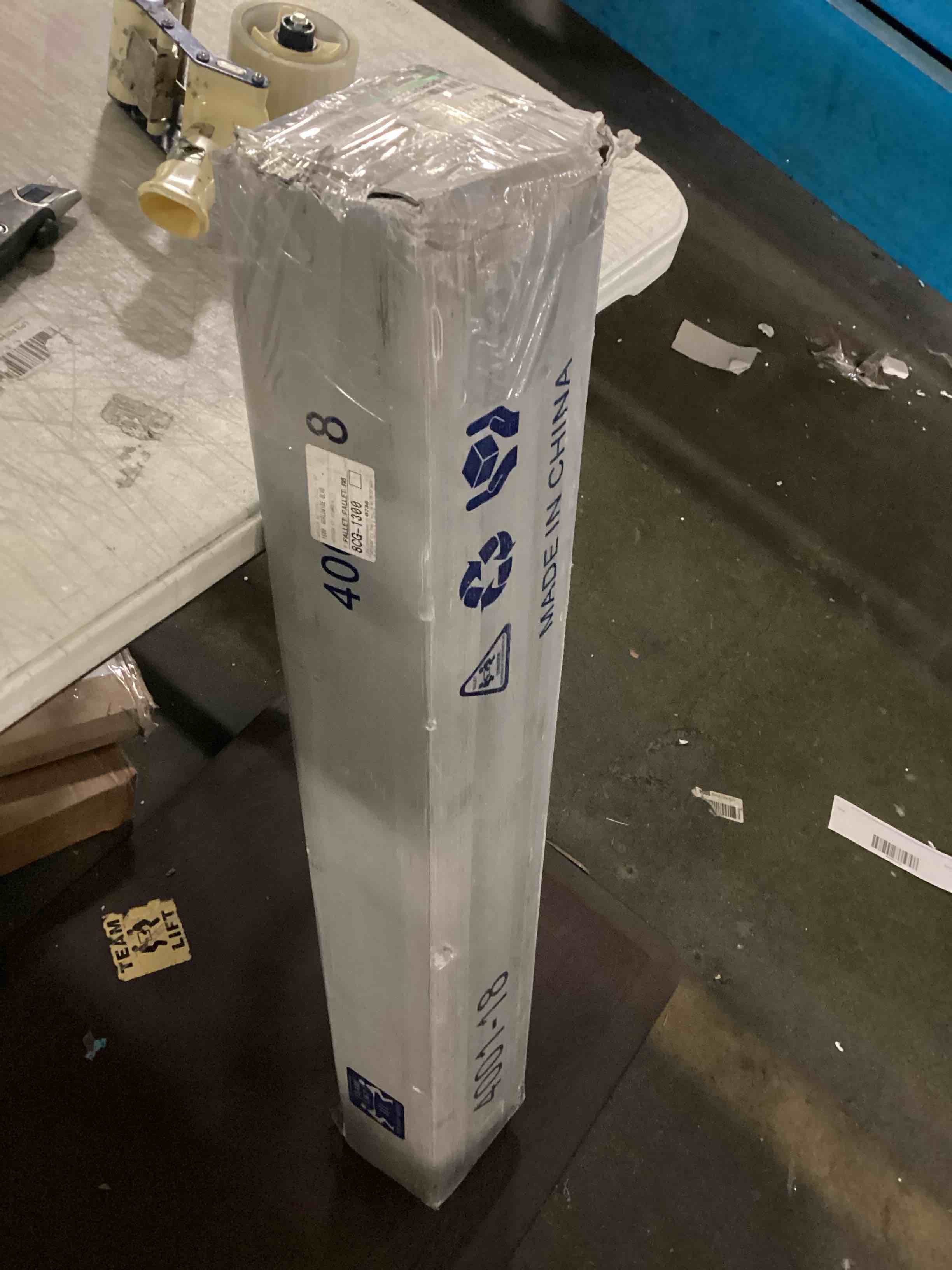 https://s3.amazonaws.com/lotting-images-prod/bidfta/BLU5379792_1702992949671.jpeg