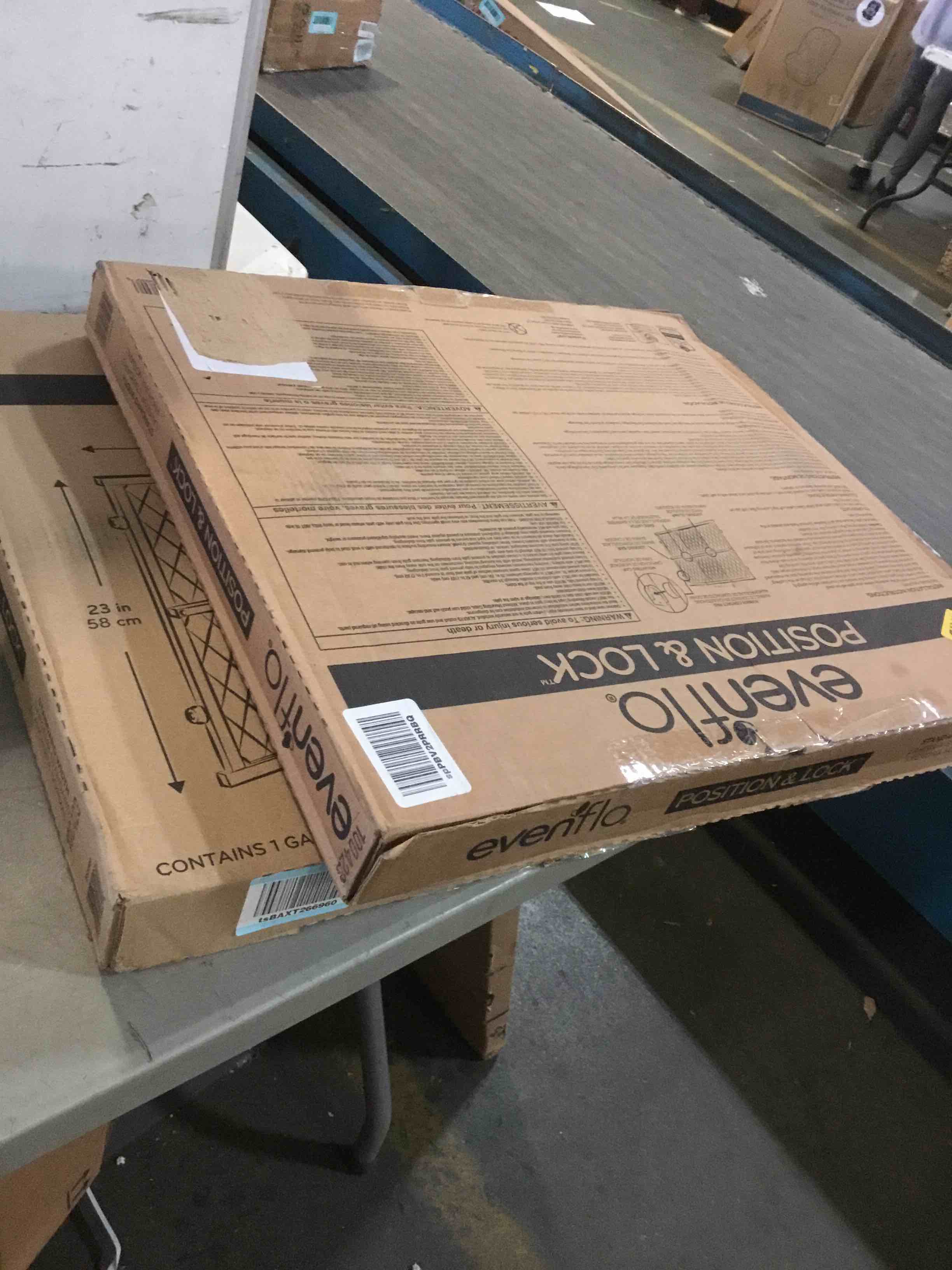 https://s3.amazonaws.com/lotting-images-prod/bidfta/BLU5380317_1703098888791.jpeg