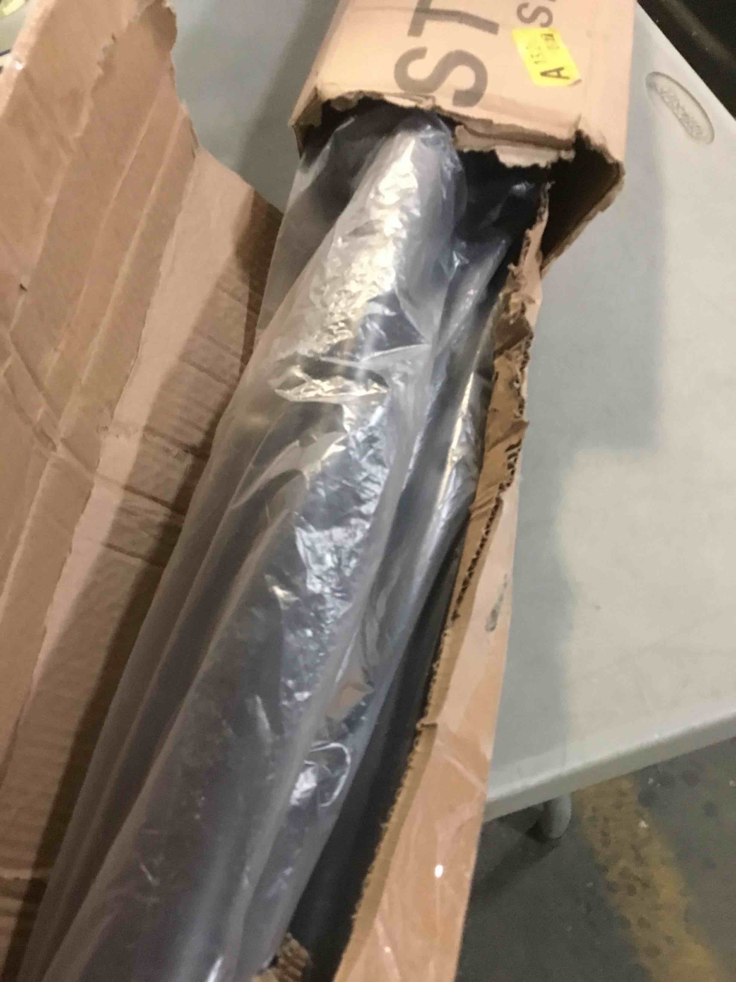 https://s3.amazonaws.com/lotting-images-prod/bidfta/BLU5380399_1703106353301.jpeg