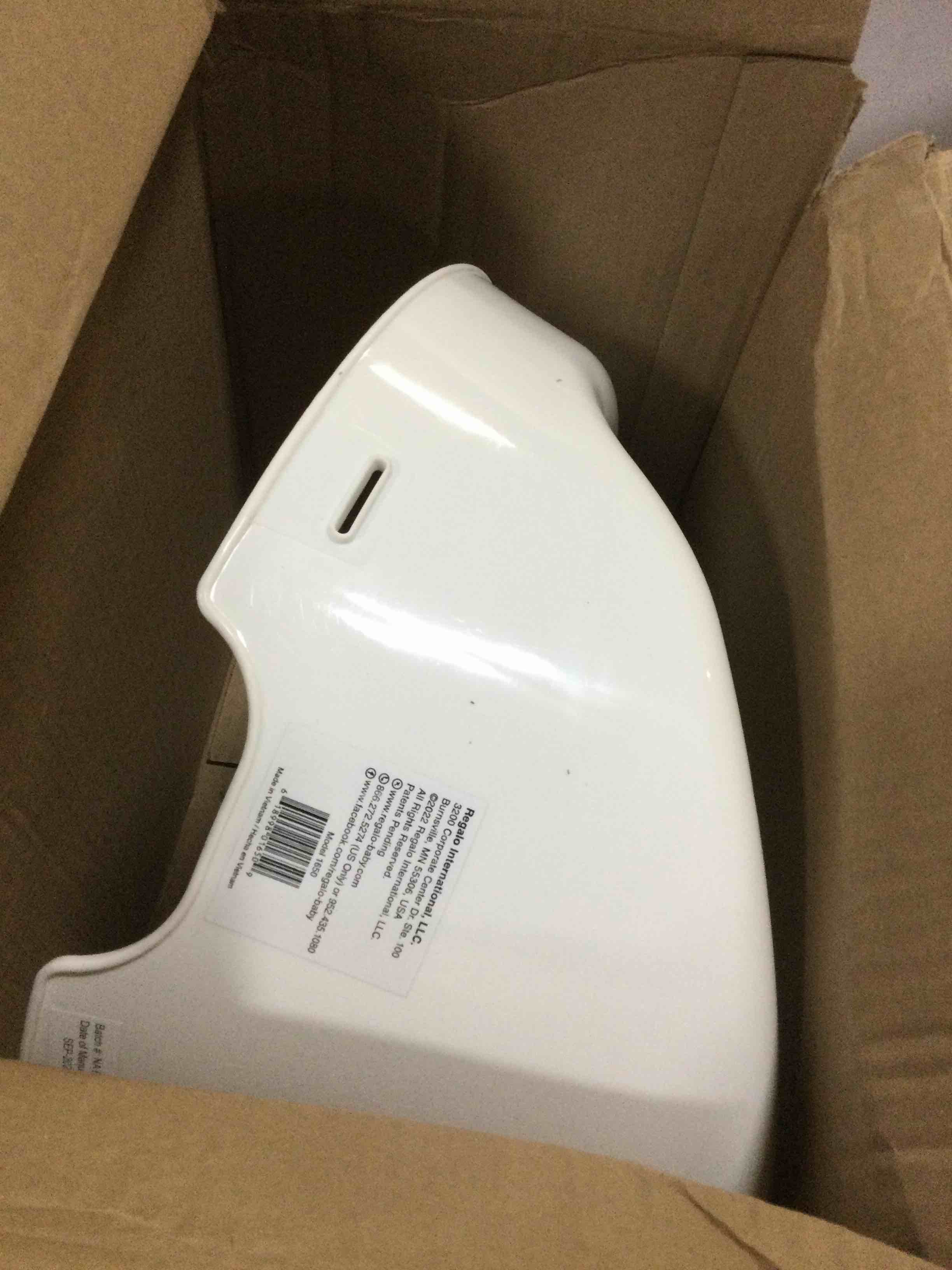 https://s3.amazonaws.com/lotting-images-prod/bidfta/BLU5381685_1703016932689.jpeg