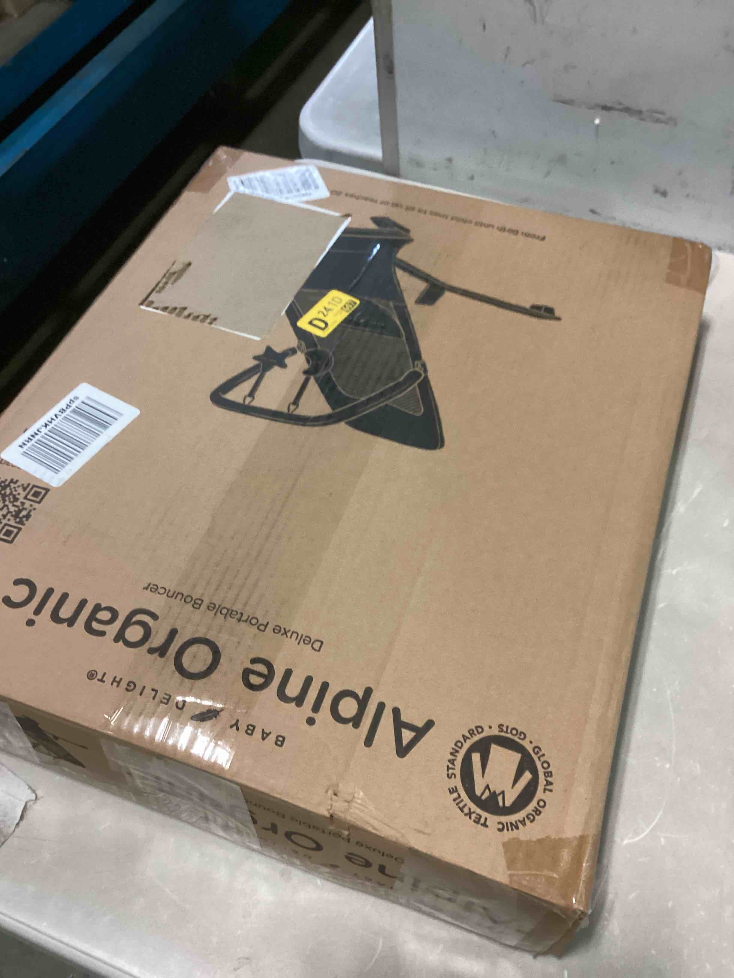 https://s3.amazonaws.com/lotting-images-prod/bidfta/BLU5382805_1702905818472.jpeg