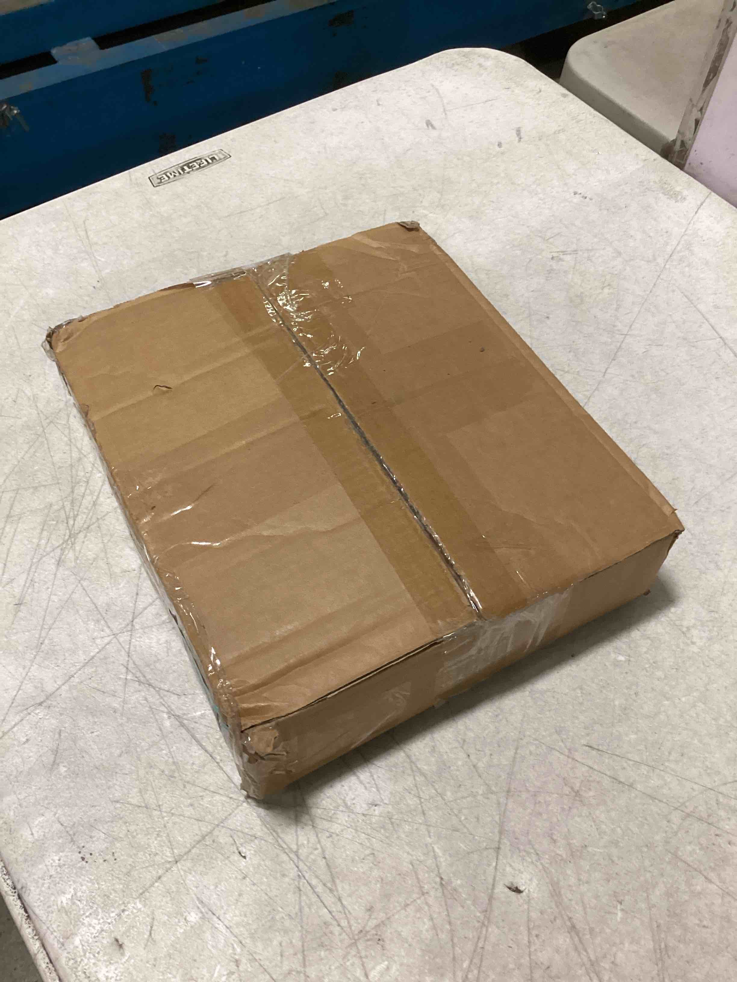https://s3.amazonaws.com/lotting-images-prod/bidfta/BLU5383721_1703248097286.jpeg