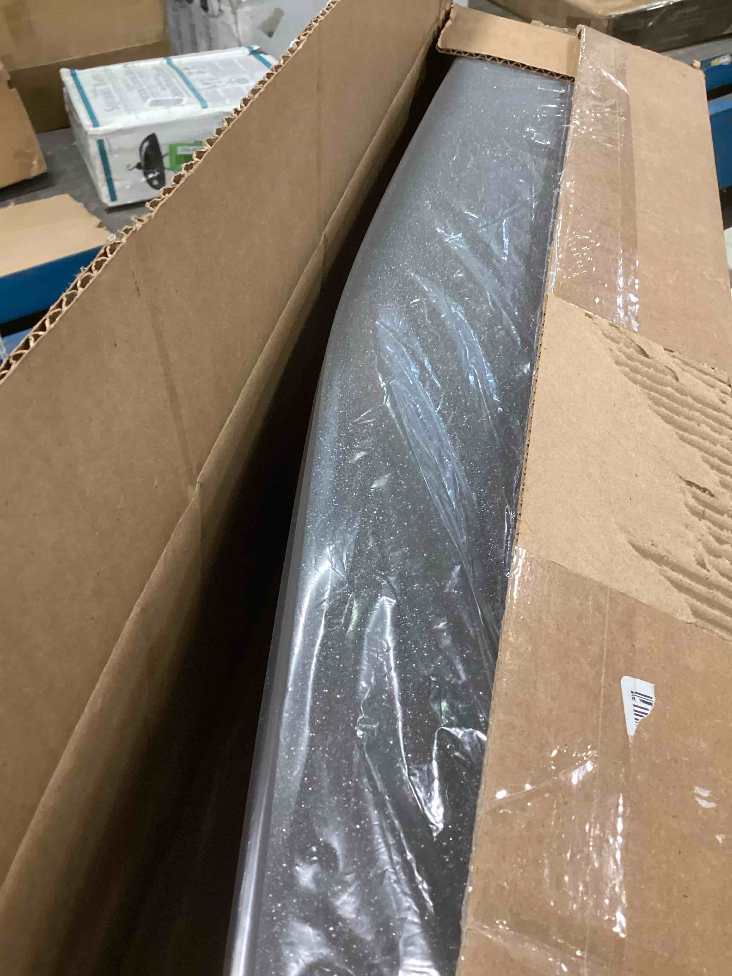 https://s3.amazonaws.com/lotting-images-prod/bidfta/BLU5383745_1703250671753.jpeg