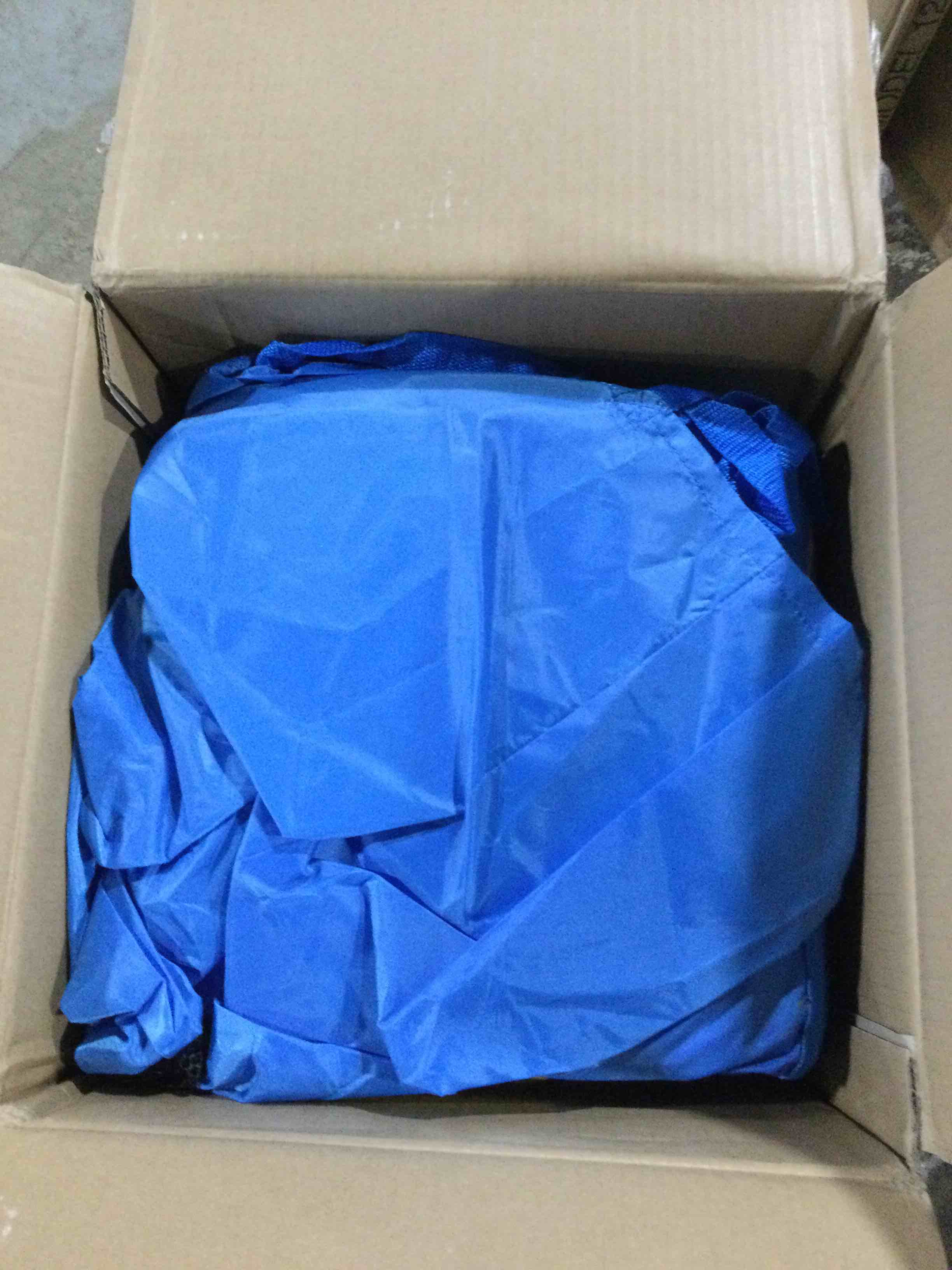 https://s3.amazonaws.com/lotting-images-prod/bidfta/BLU5386592_1694191450578.jpeg