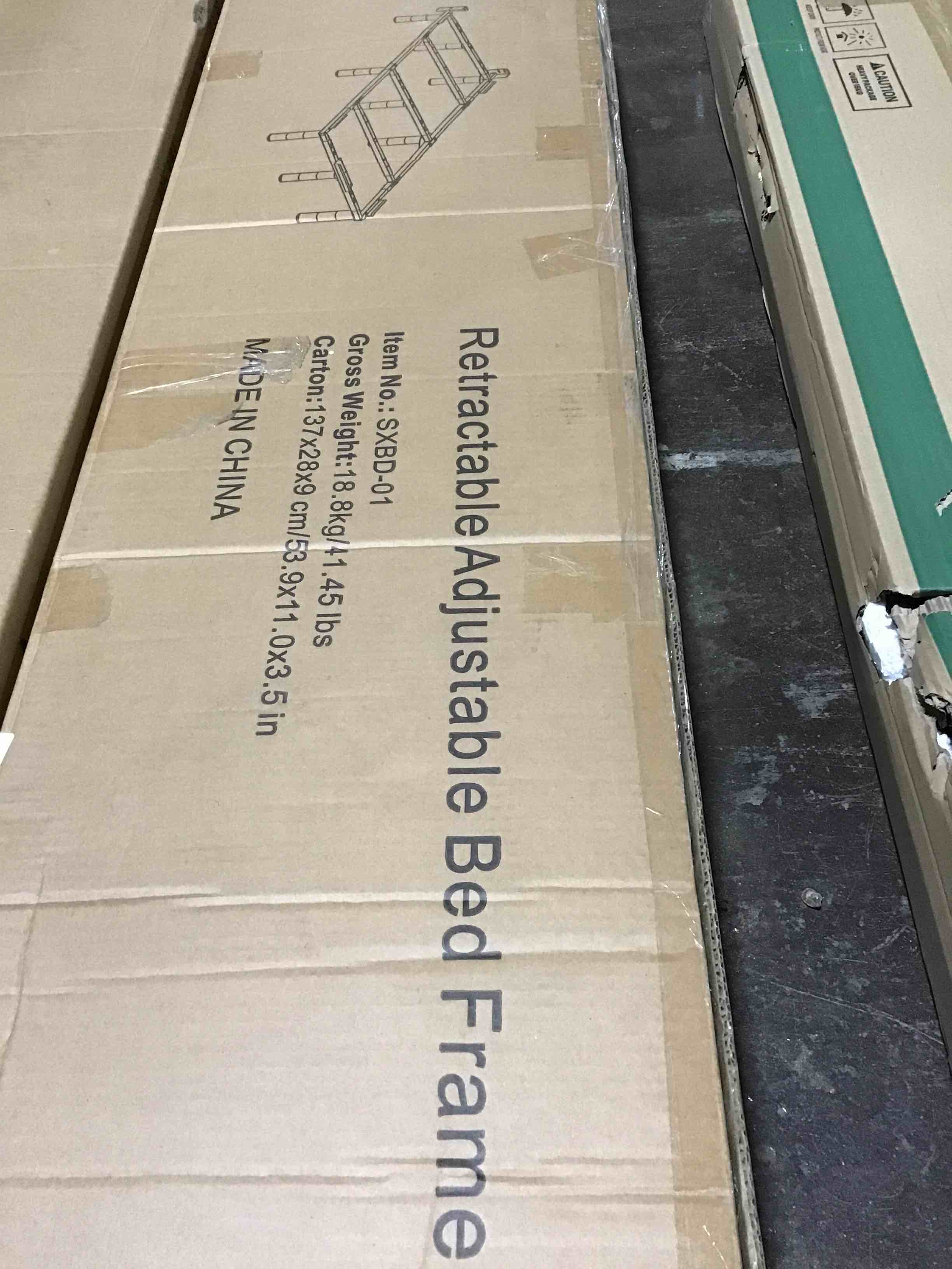 https://s3.amazonaws.com/lotting-images-prod/bidfta/BLU5393200_1698064291724.jpeg