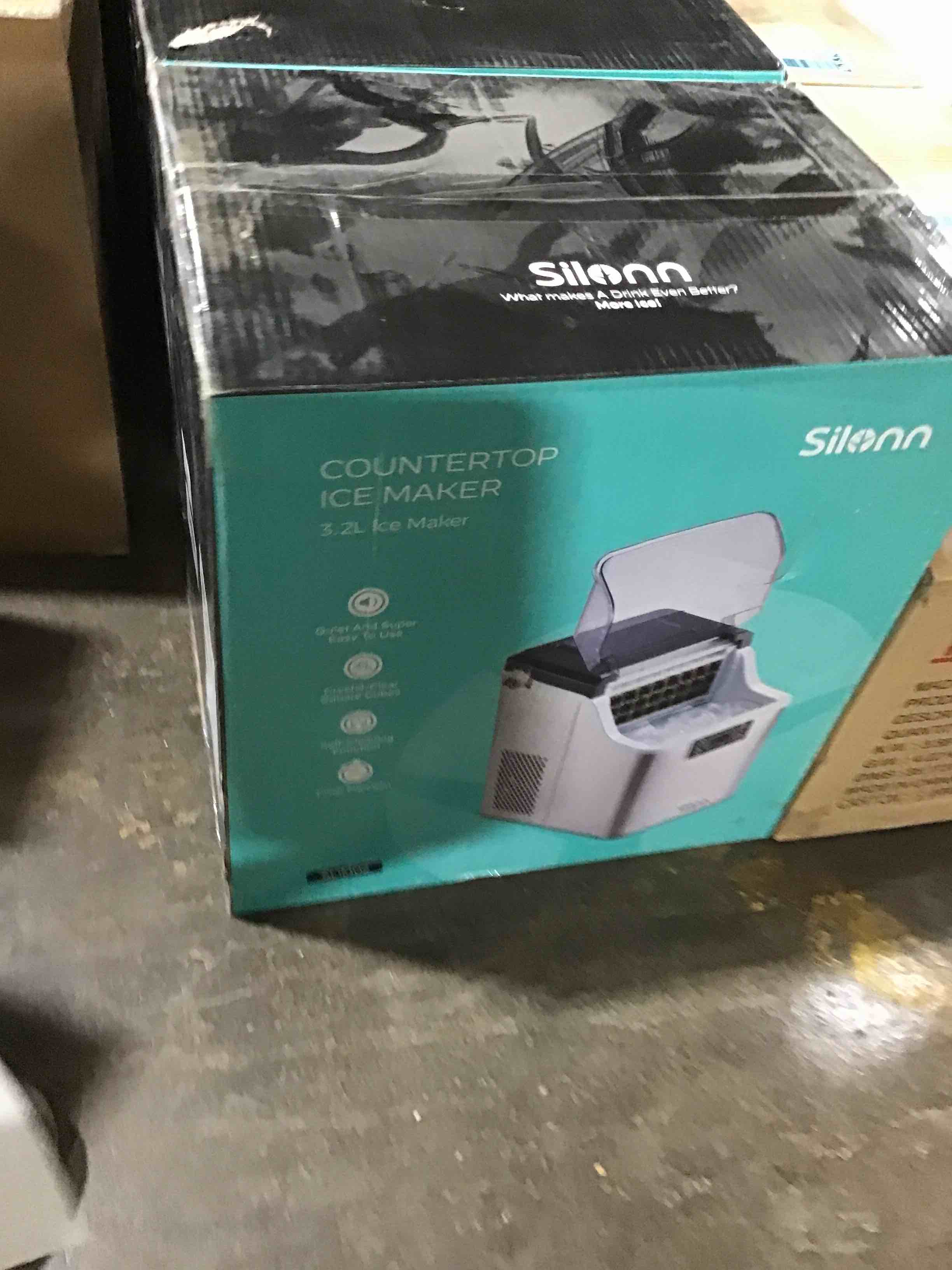 https://s3.amazonaws.com/lotting-images-prod/bidfta/BLU5393268_1698079878779.jpeg