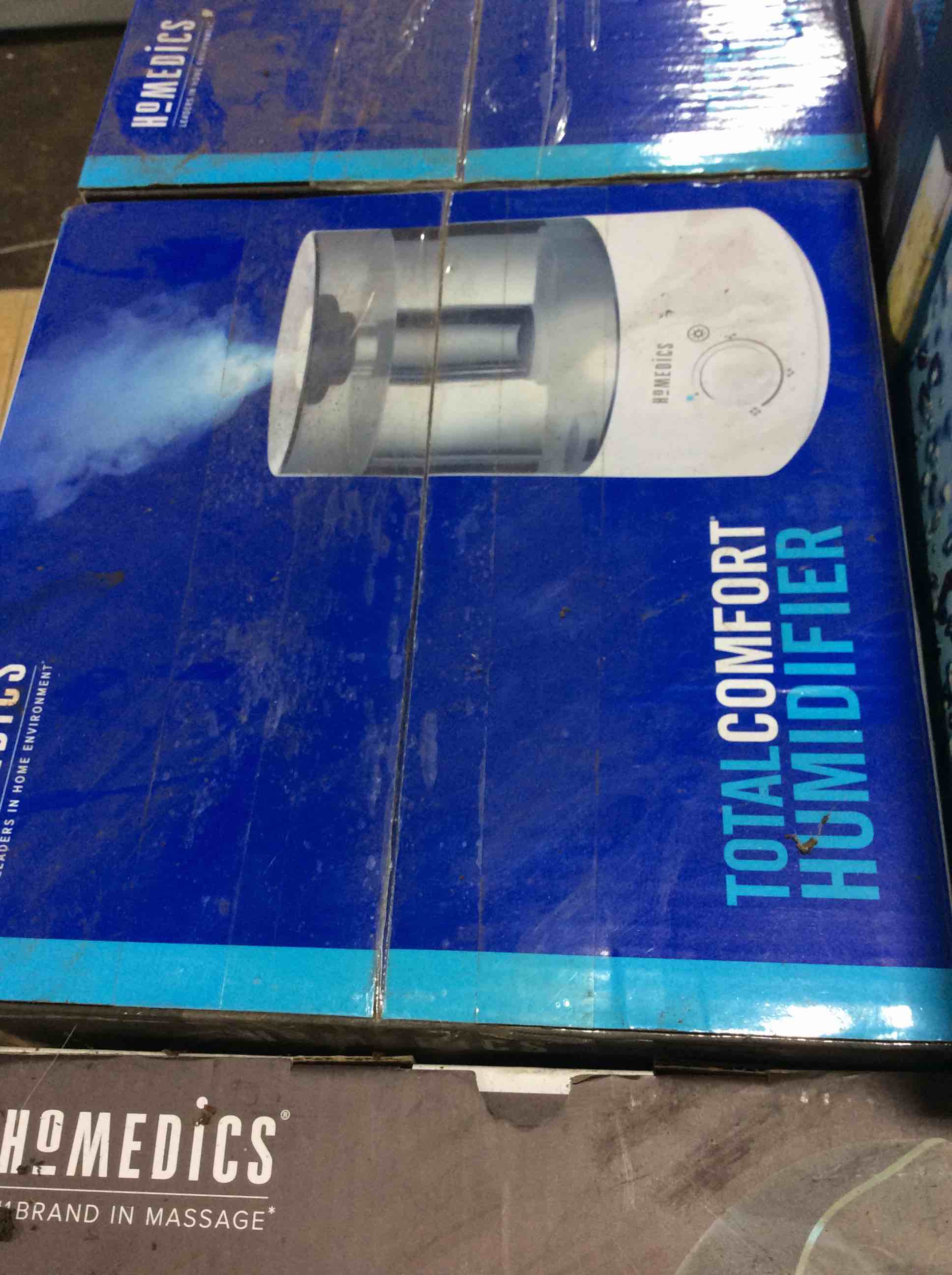 https://s3.amazonaws.com/lotting-images-prod/bidfta/BLU5393349_1698153655474.jpeg