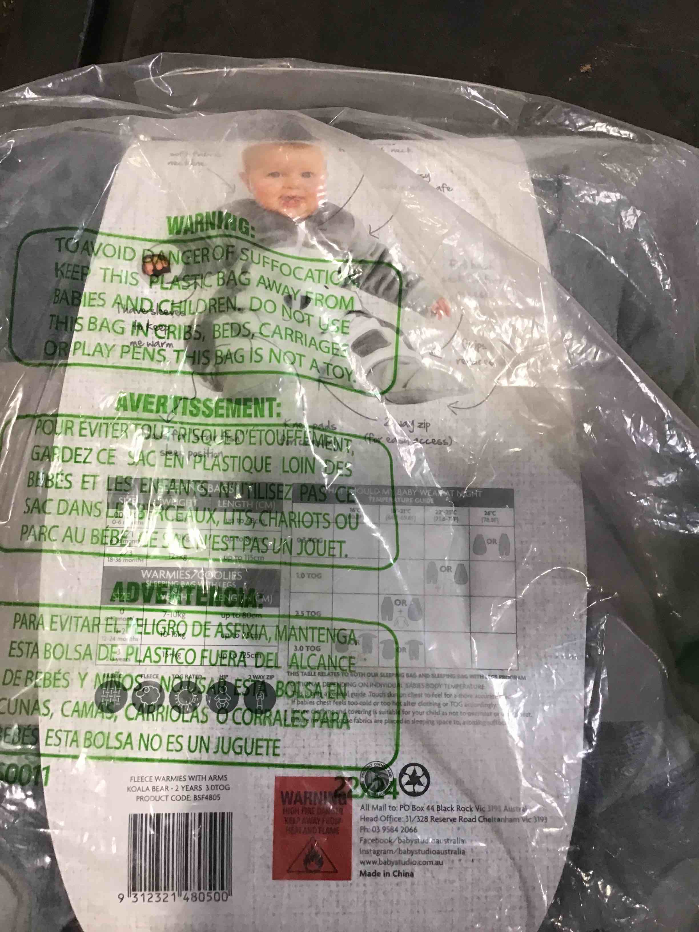 https://s3.amazonaws.com/lotting-images-prod/bidfta/BLU5395238_1695396603184.jpeg