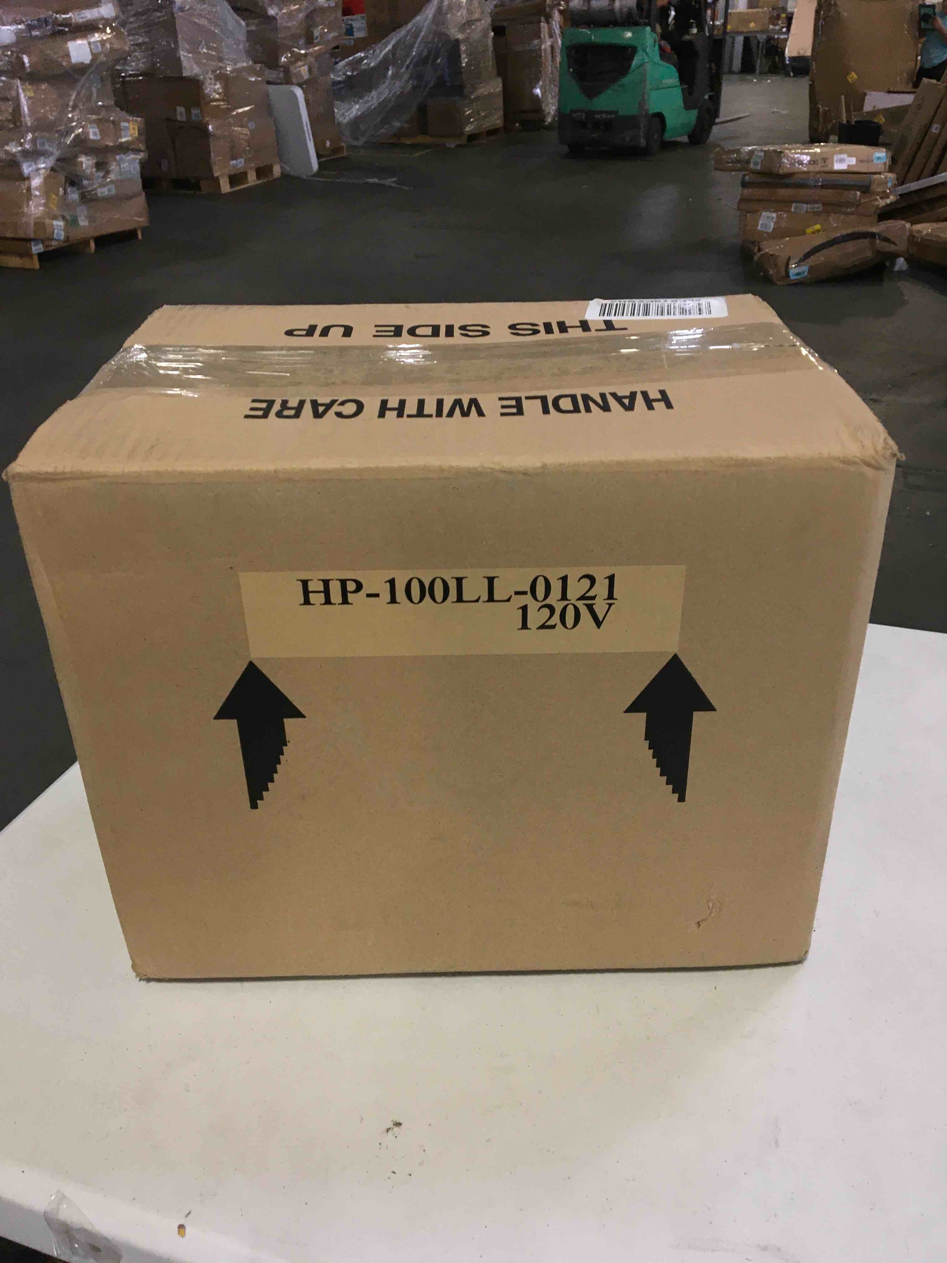 https://s3.amazonaws.com/lotting-images-prod/bidfta/BLU5399167_1694183600591.jpeg