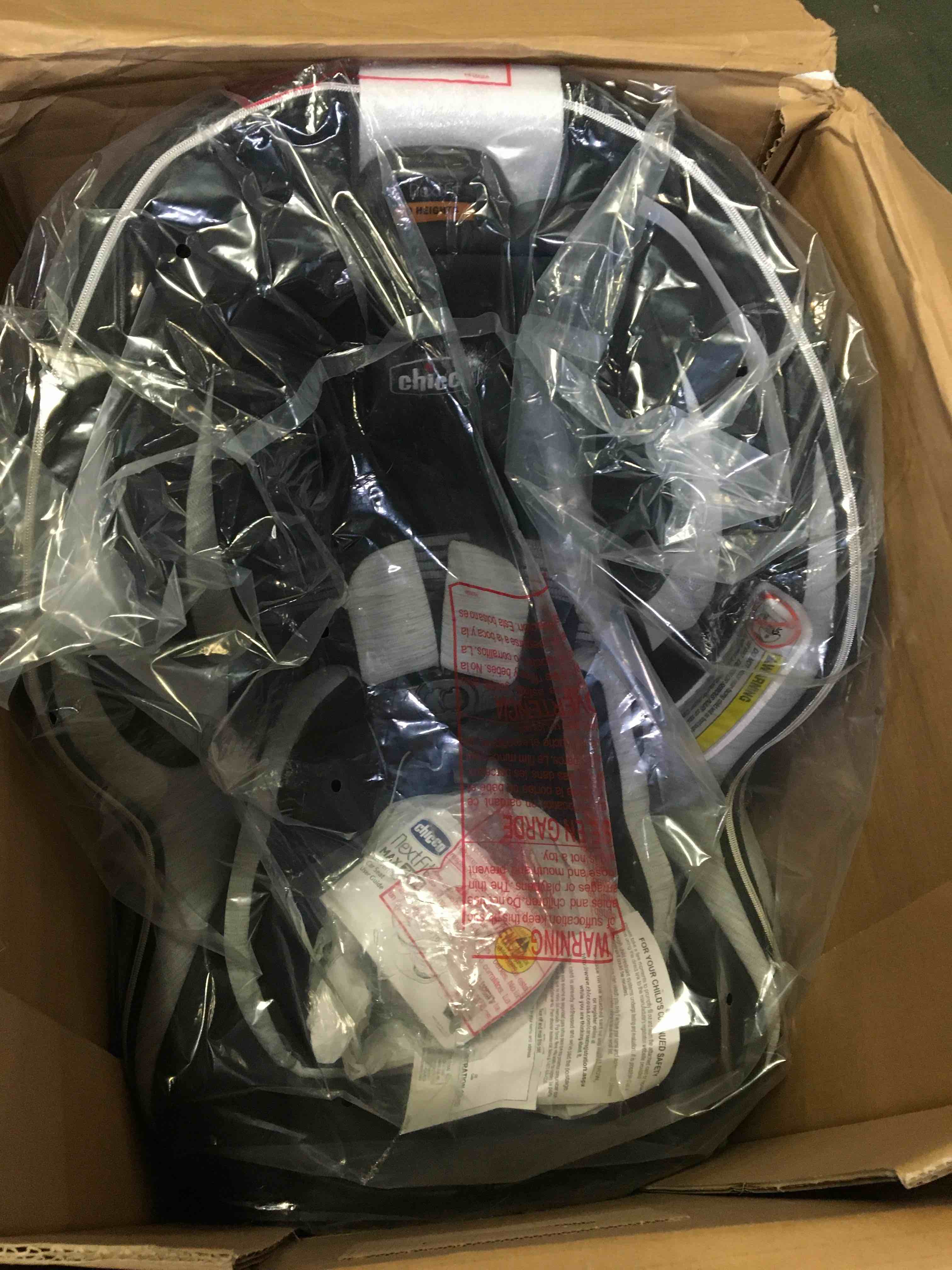 https://s3.amazonaws.com/lotting-images-prod/bidfta/BLU5399239_1694199026281.jpeg