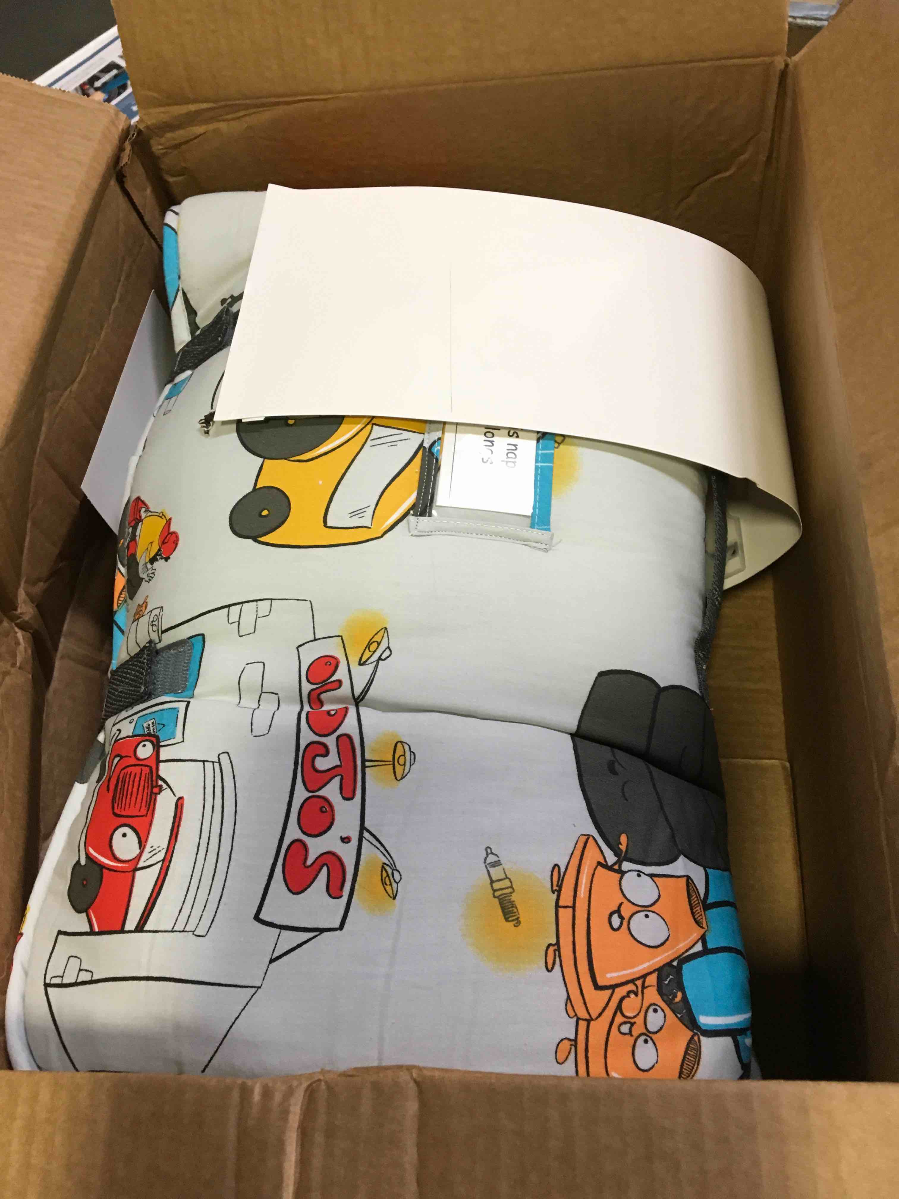 https://s3.amazonaws.com/lotting-images-prod/bidfta/BLU5399240_1694199254567.jpeg