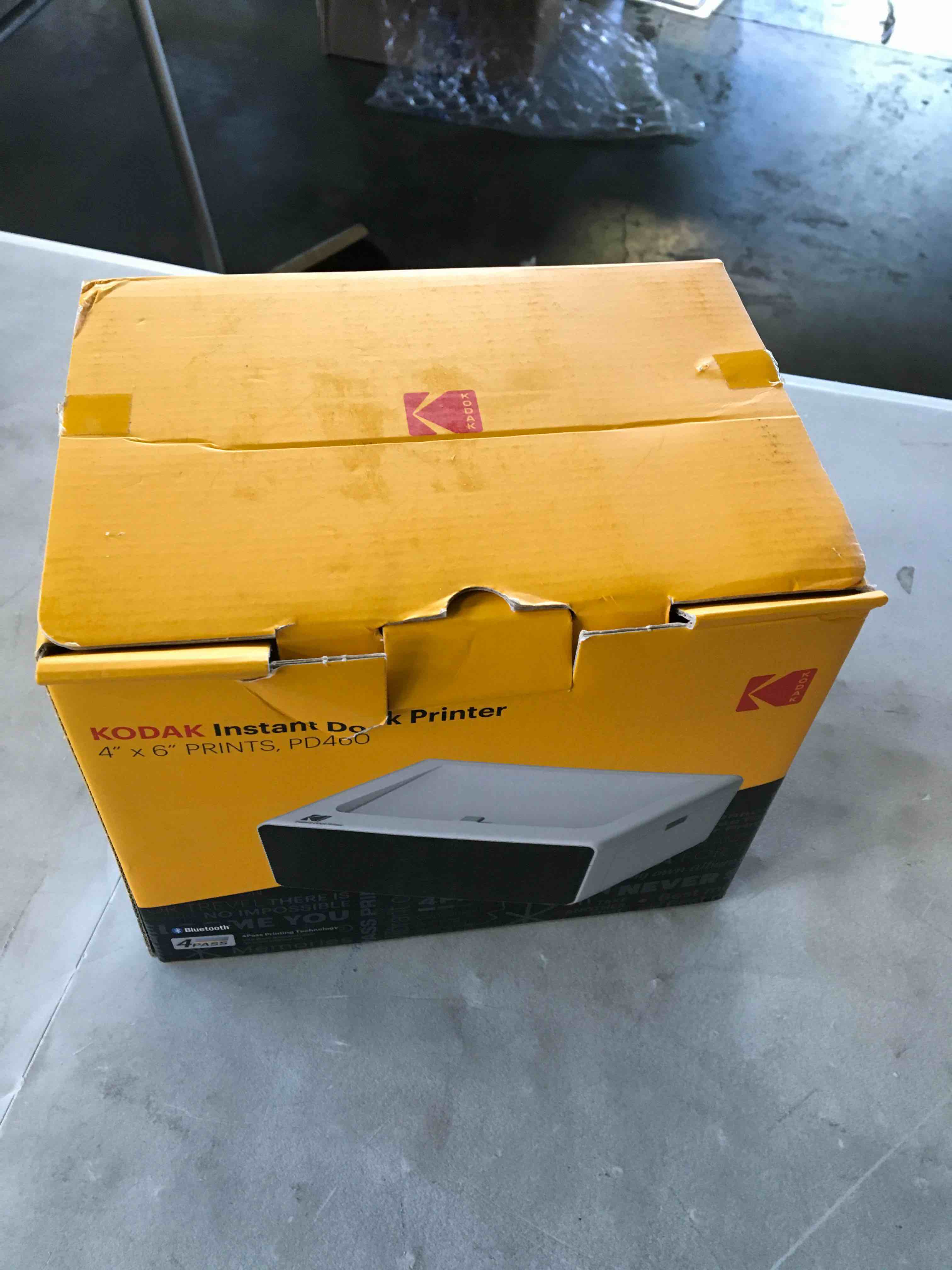 https://s3.amazonaws.com/lotting-images-prod/bidfta/BLU5399702_1694629474897.jpeg