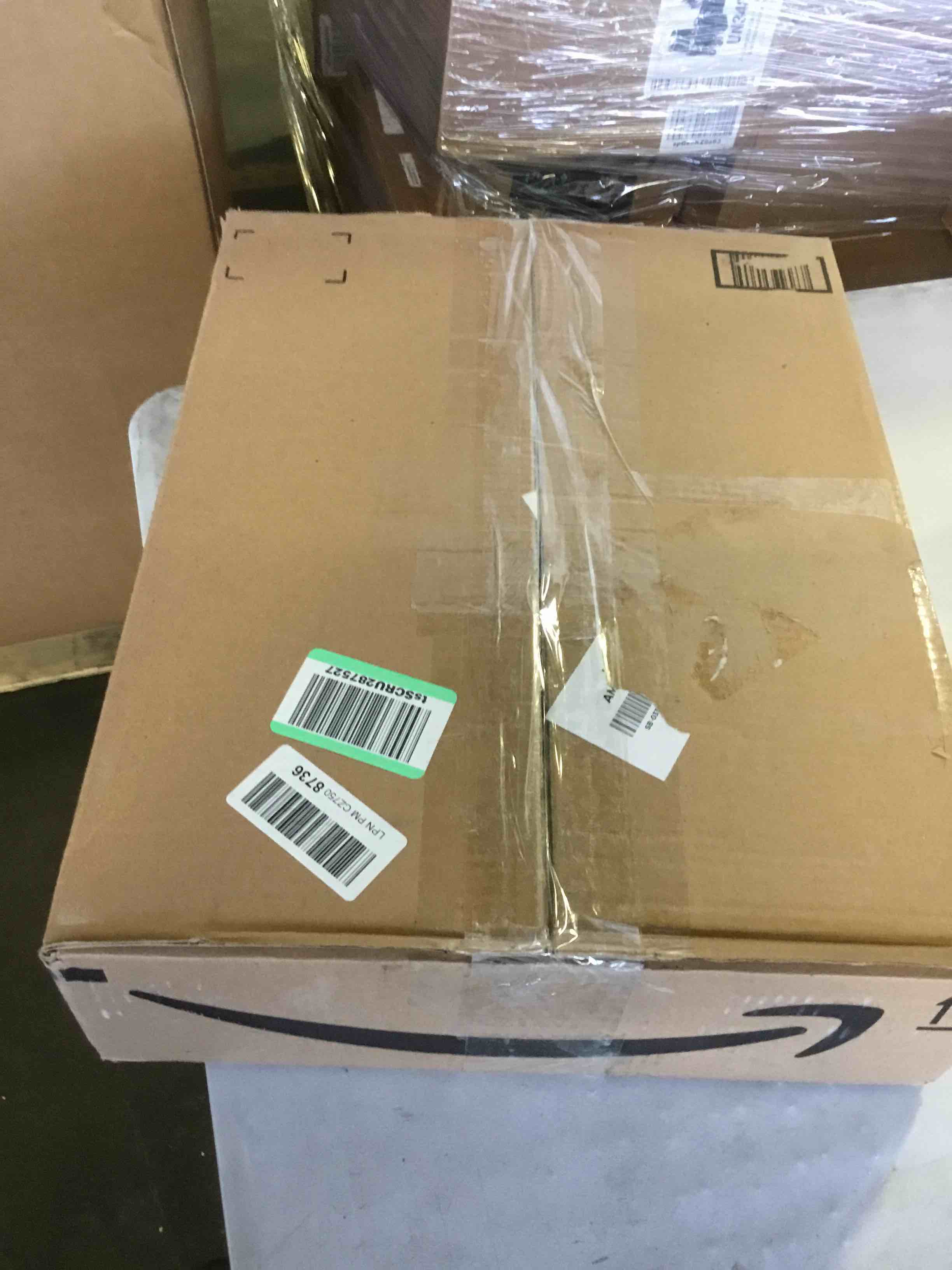 https://s3.amazonaws.com/lotting-images-prod/bidfta/BLU5399734_1694803820373.jpeg