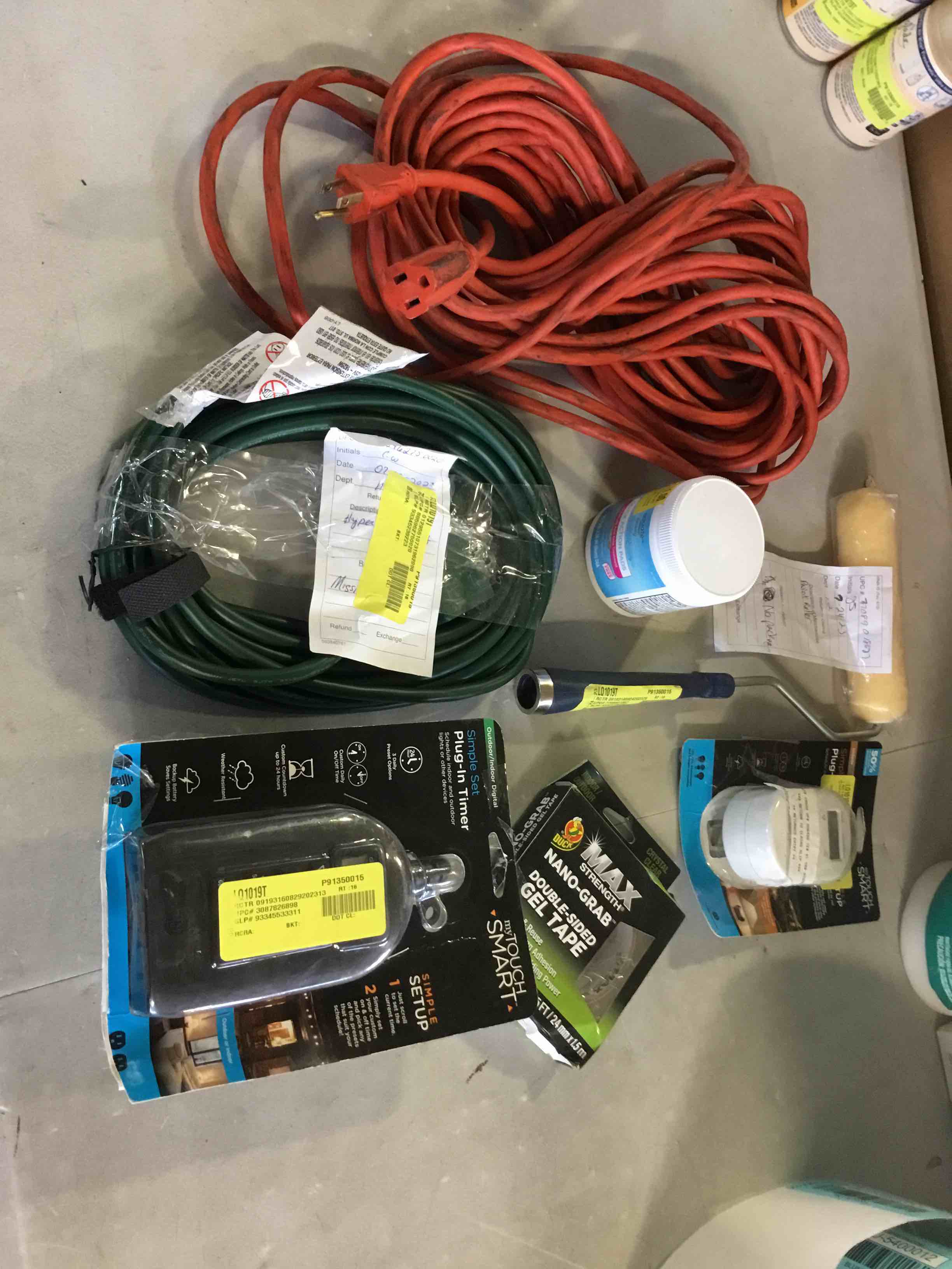 https://s3.amazonaws.com/lotting-images-prod/bidfta/BLU5400004_1695237641836.jpeg