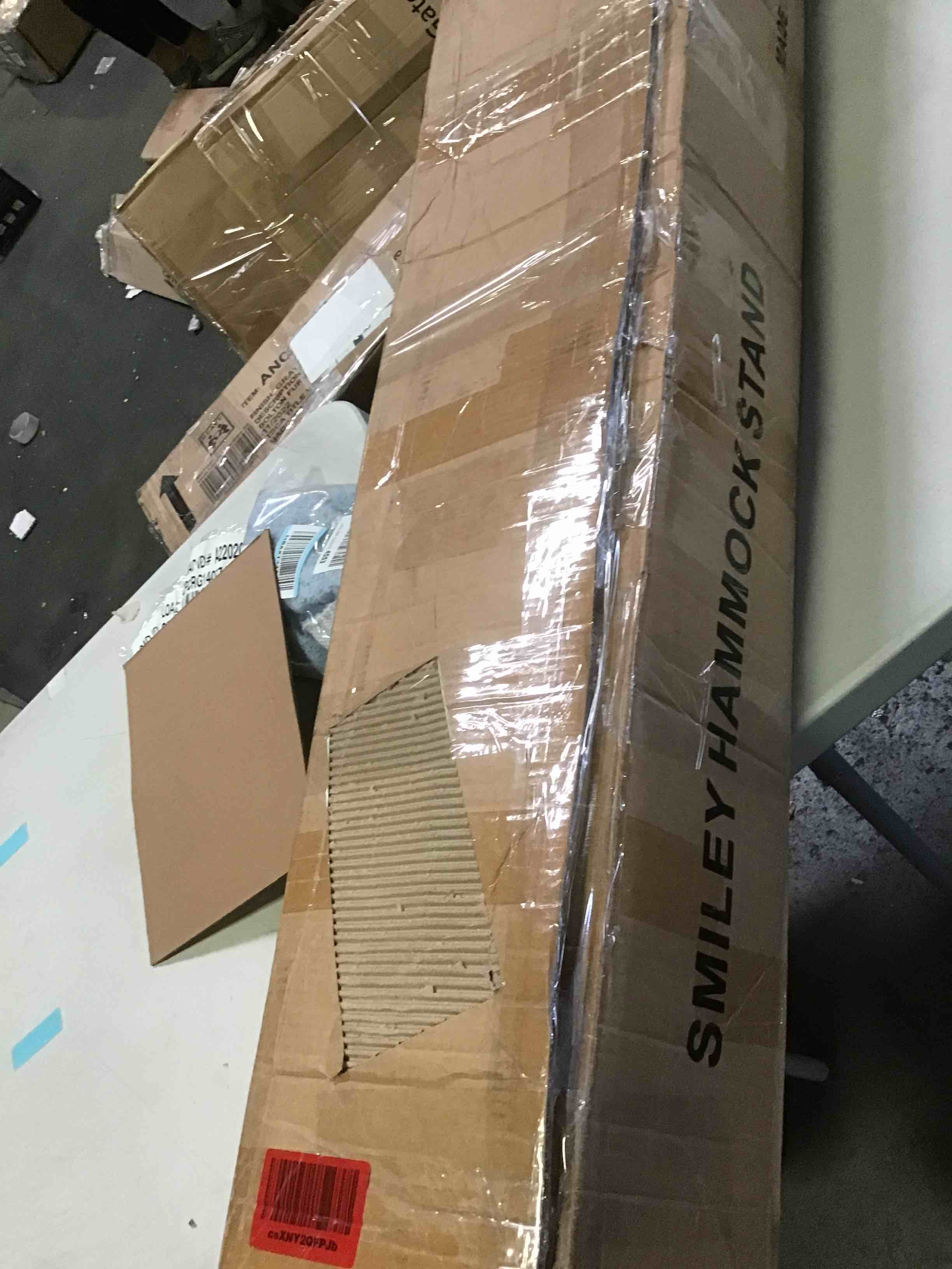 https://s3.amazonaws.com/lotting-images-prod/bidfta/BLU5400154_1695413886541.jpeg