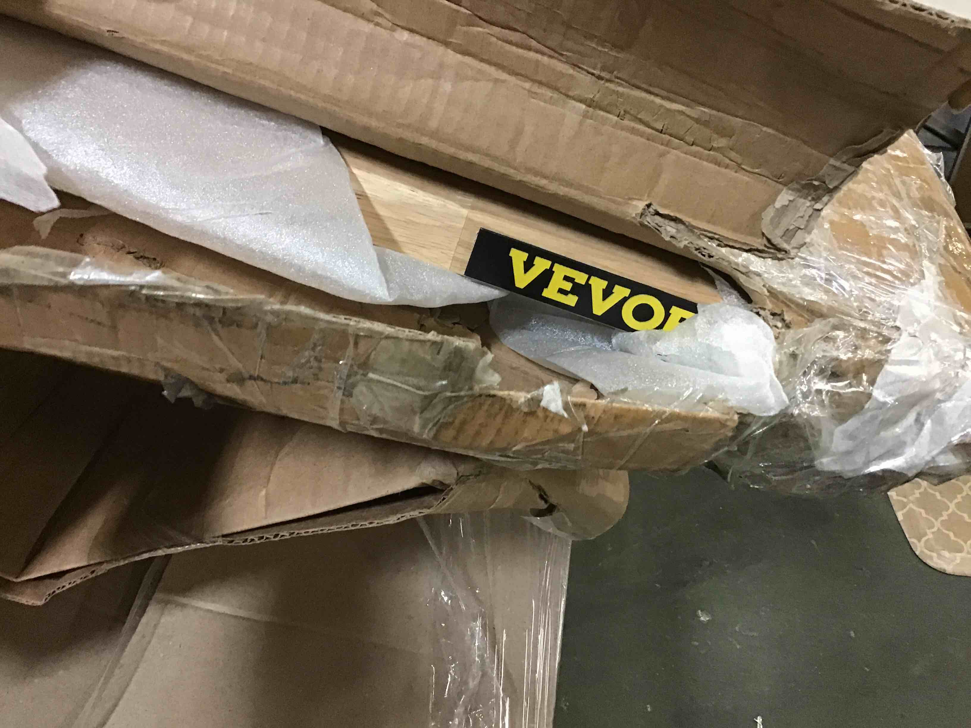 https://s3.amazonaws.com/lotting-images-prod/bidfta/BLU5400615_1694094680852.jpeg