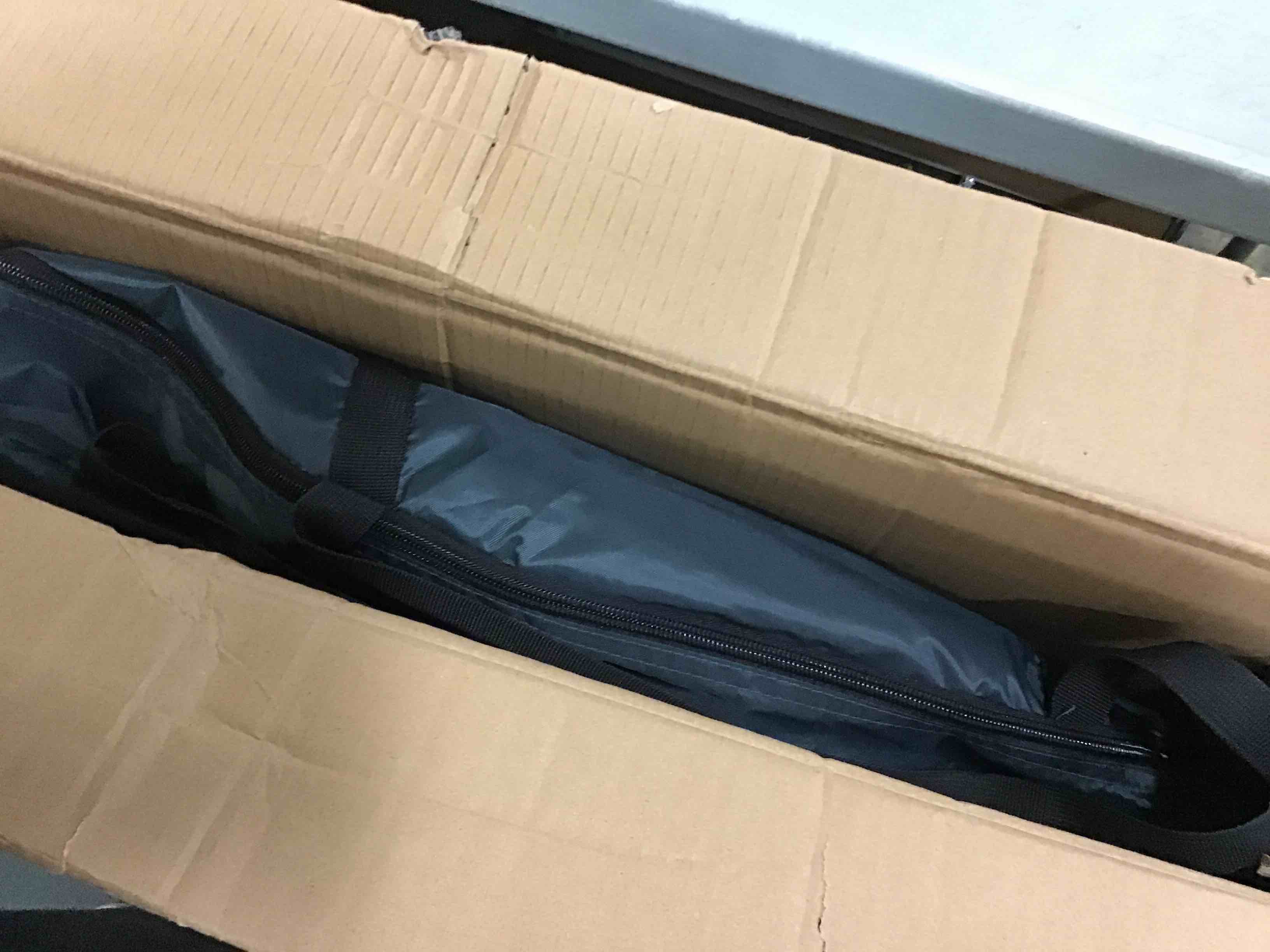 https://s3.amazonaws.com/lotting-images-prod/bidfta/BLU5400623_1694098996994.jpeg
