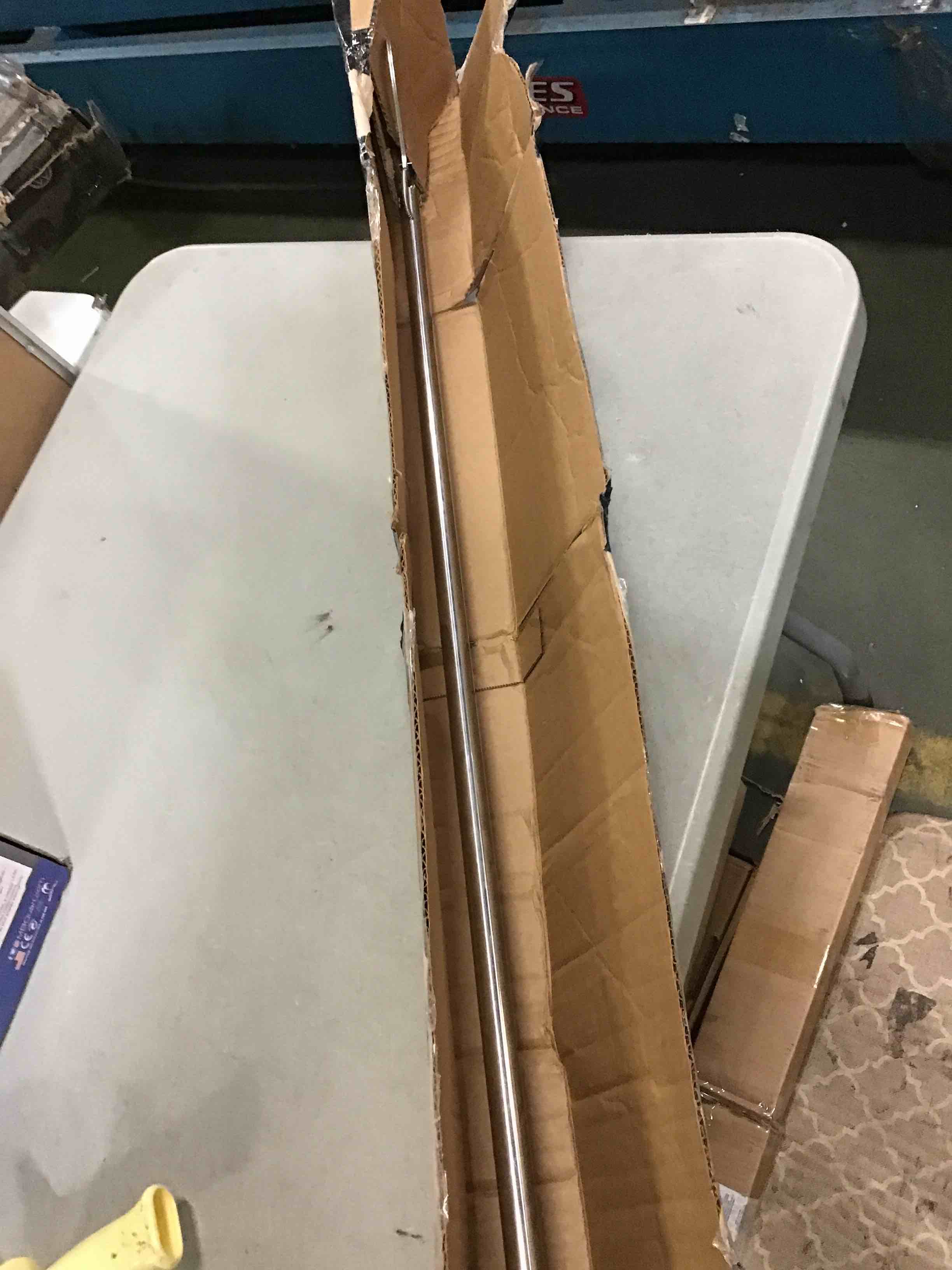https://s3.amazonaws.com/lotting-images-prod/bidfta/BLU5400646_1694103200690.jpeg