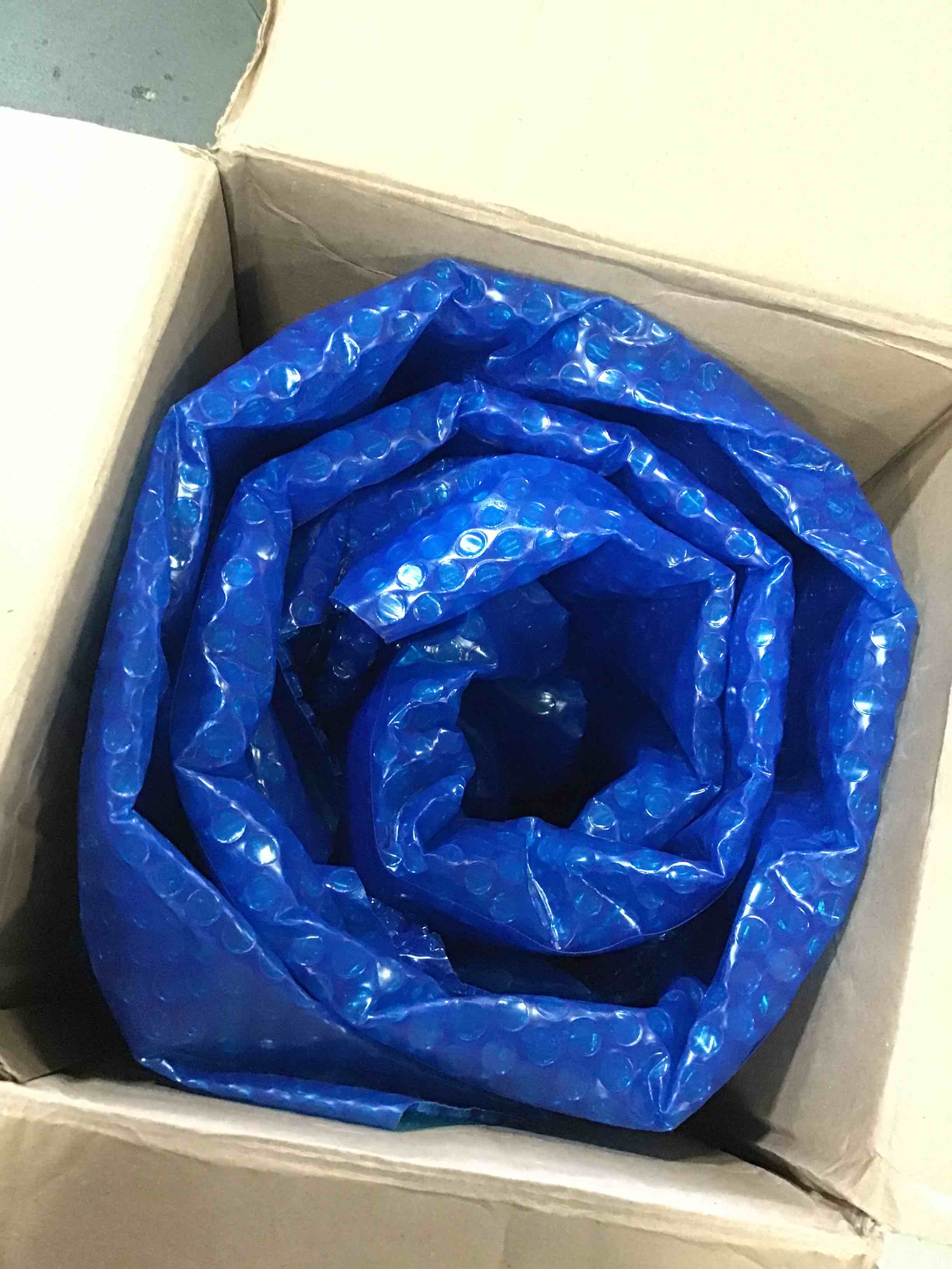 https://s3.amazonaws.com/lotting-images-prod/bidfta/BLU5400684_1694112974329.jpeg