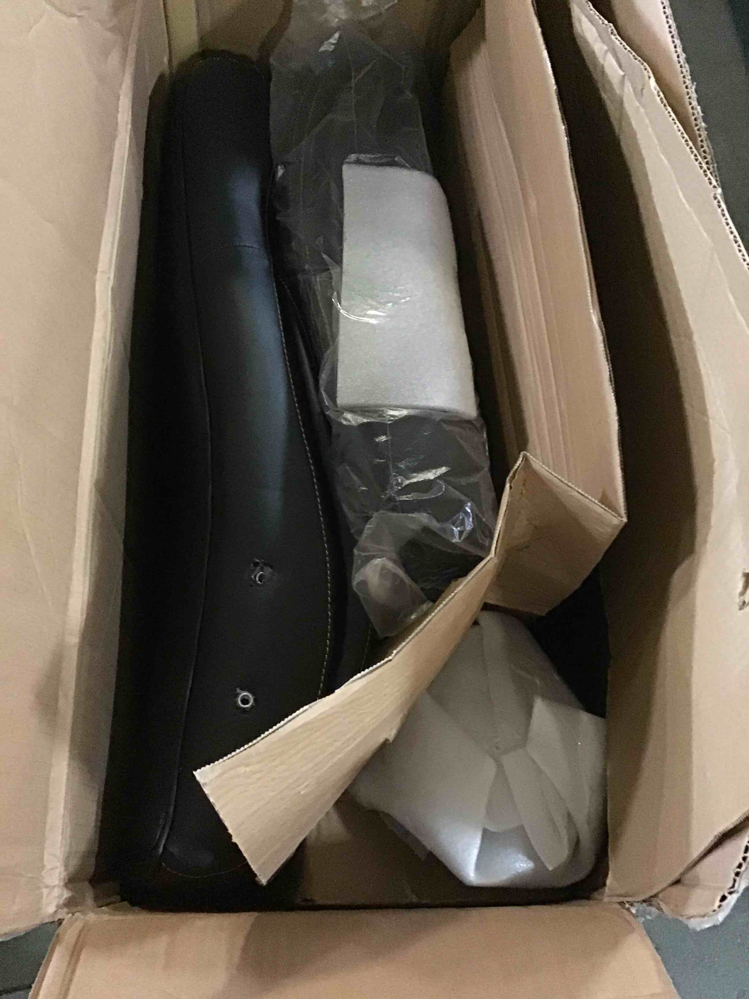 https://s3.amazonaws.com/lotting-images-prod/bidfta/BLU5400802_1694458043634.jpeg