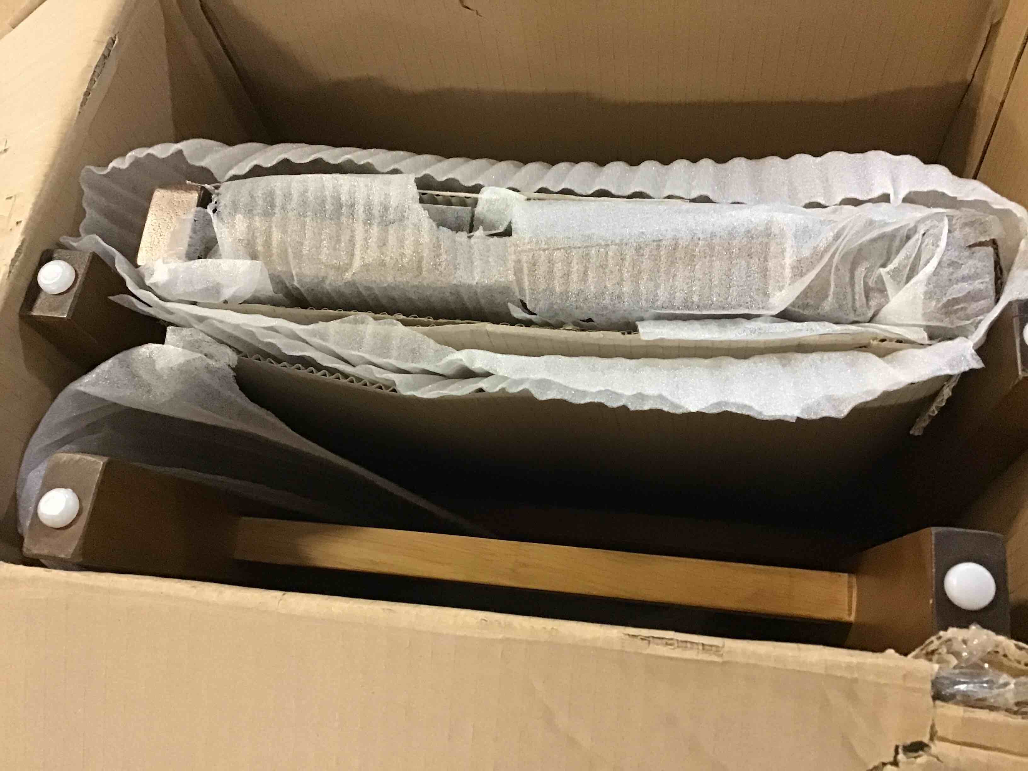 https://s3.amazonaws.com/lotting-images-prod/bidfta/BLU5400968_1694609396135.jpeg